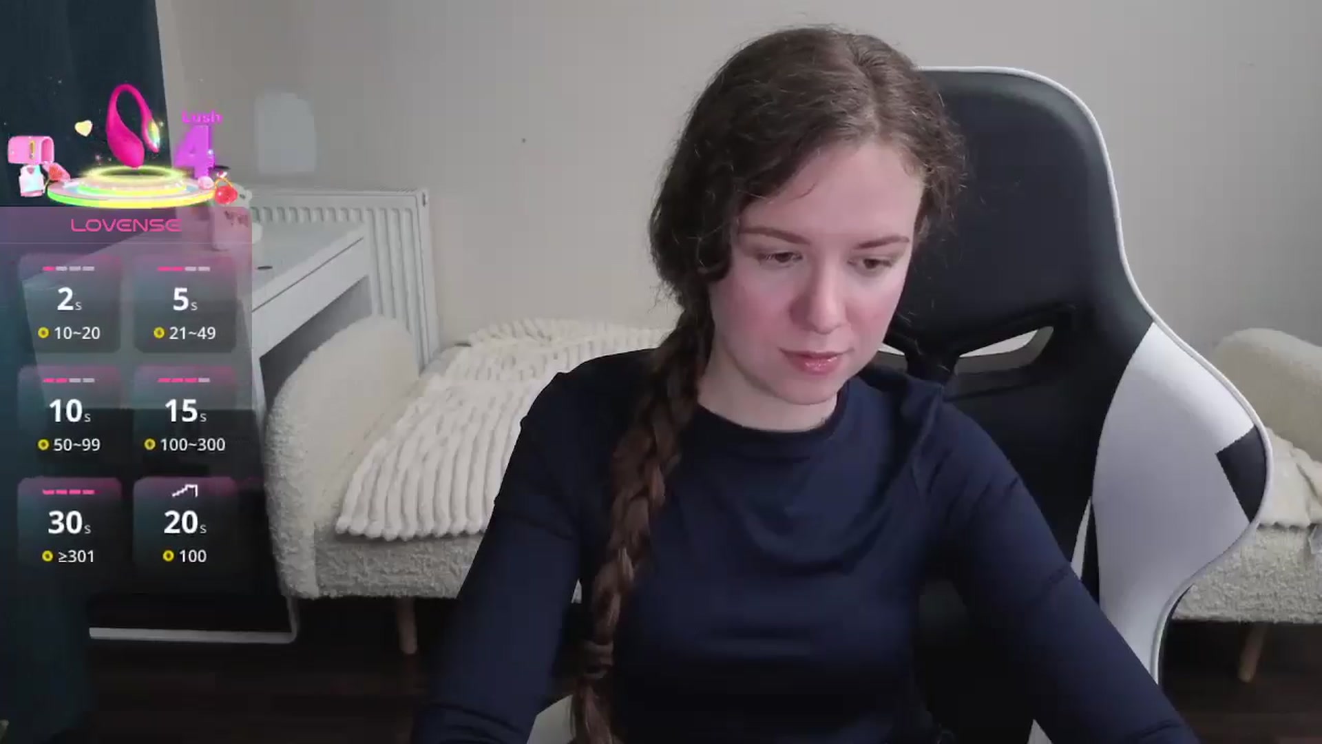 Gallery image thumbnail from BlueFlowerr's myfreecams stream on, 01/28/2026, 17:57 image 17 of 20