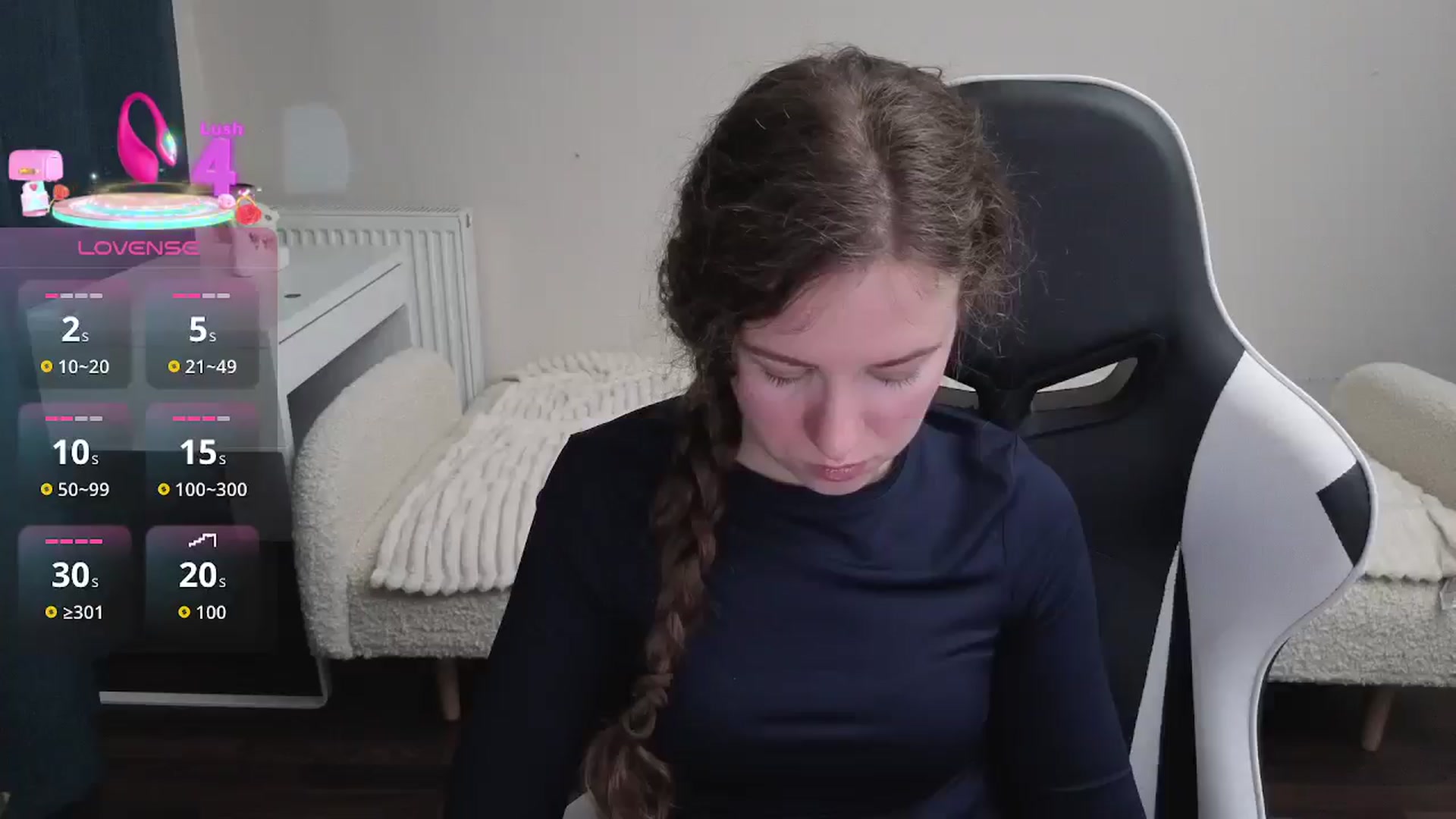 Gallery image thumbnail from BlueFlowerr's myfreecams stream on, 01/28/2026, 17:57 image 6 of 20