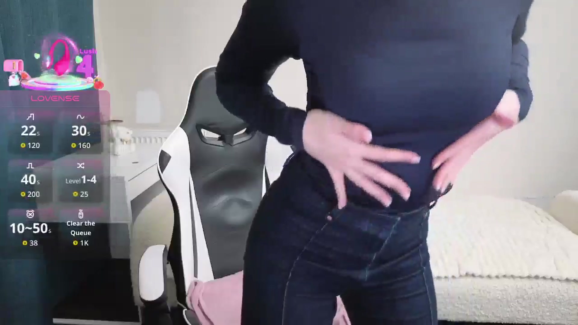 Gallery image thumbnail from BlueFlowerr's myfreecams stream on, 01/28/2026, 20:53 image 5 of 20
