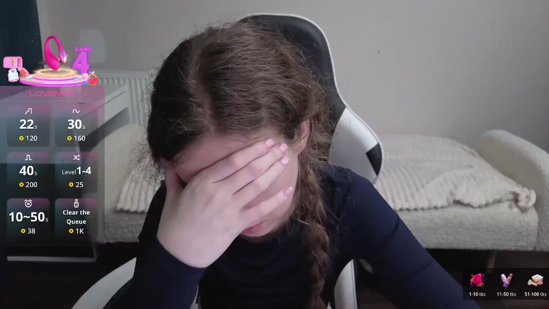 Gallery image thumbnail from BlueFlowerr's myfreecams stream on, 01/28/2026, 22:48 image 11 of 20