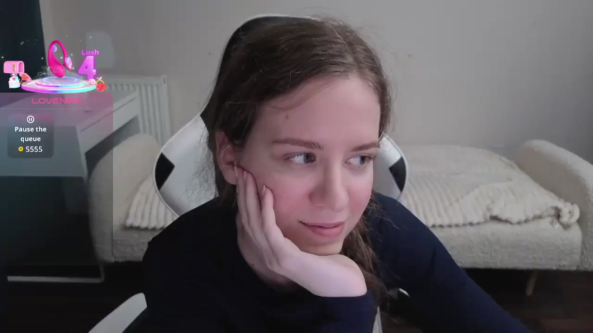 Gallery image thumbnail from BlueFlowerr's myfreecams stream on, 01/28/2026, 22:48 image 18 of 20