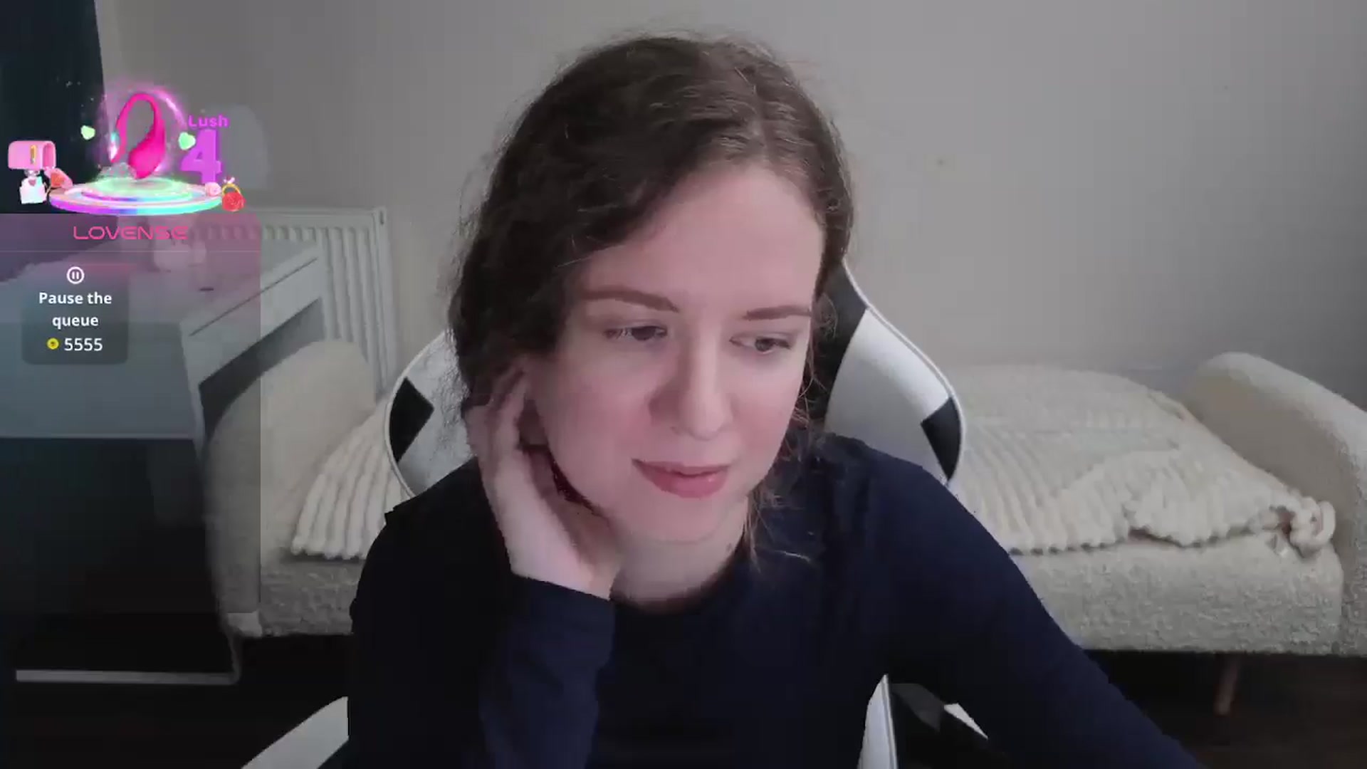 Gallery image thumbnail from BlueFlowerr's myfreecams stream on, 01/28/2026, 22:48 image 5 of 20