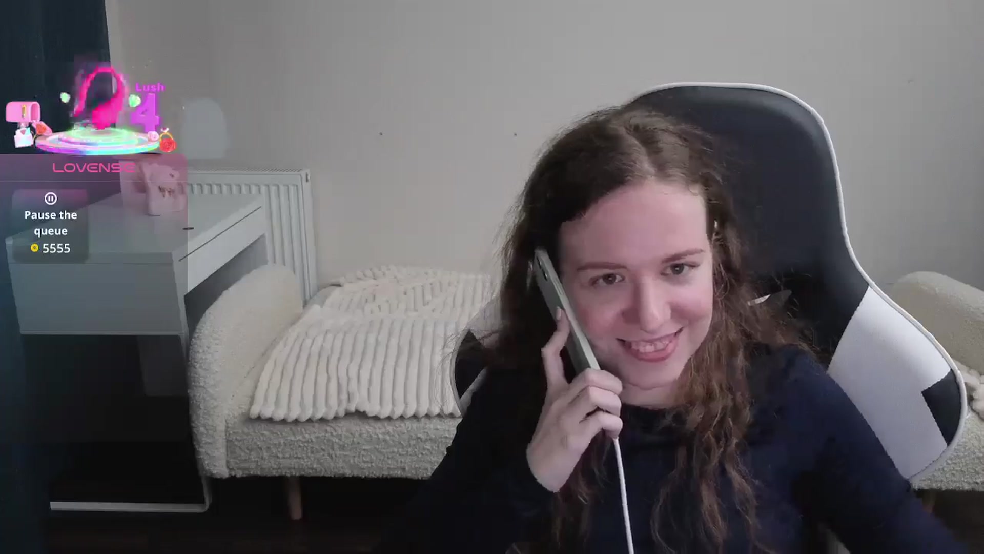 Gallery image thumbnail from BlueFlowerr's myfreecams stream on, 01/29/2026, 24:51 image 10 of 20
