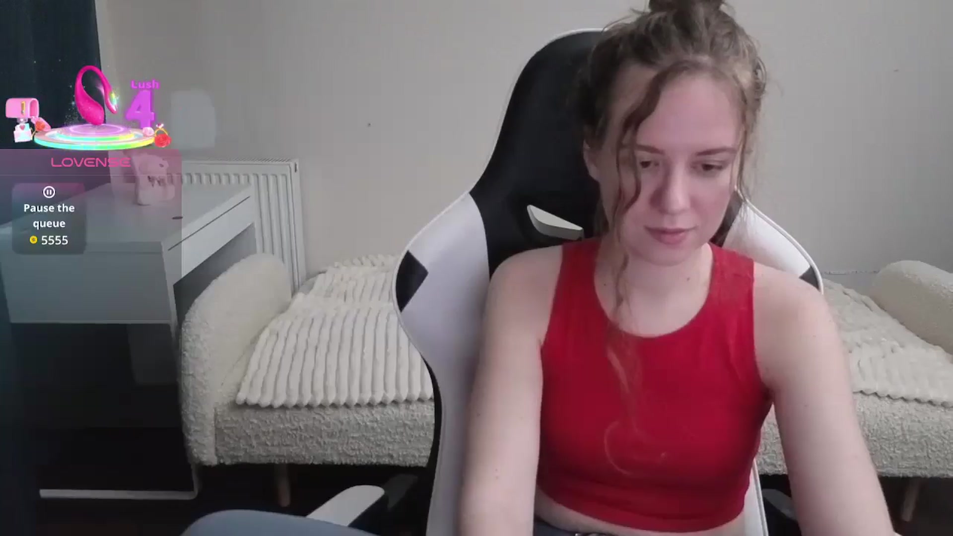 Gallery image thumbnail from BlueFlowerr's myfreecams stream on, 01/29/2026, 21:00 image 17 of 20