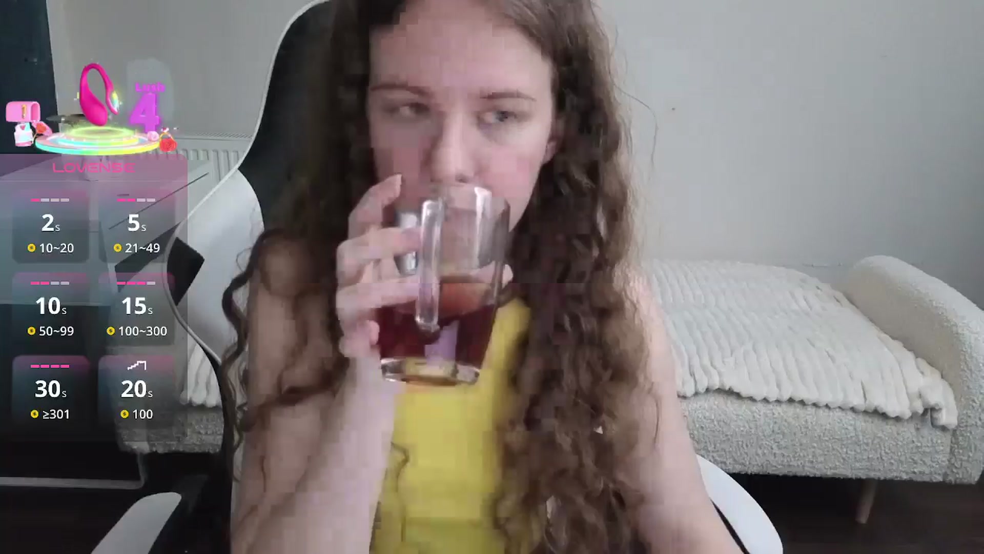Gallery image thumbnail from BlueFlowerr's myfreecams stream on, 01/30/2026, 19:08 image 17 of 20