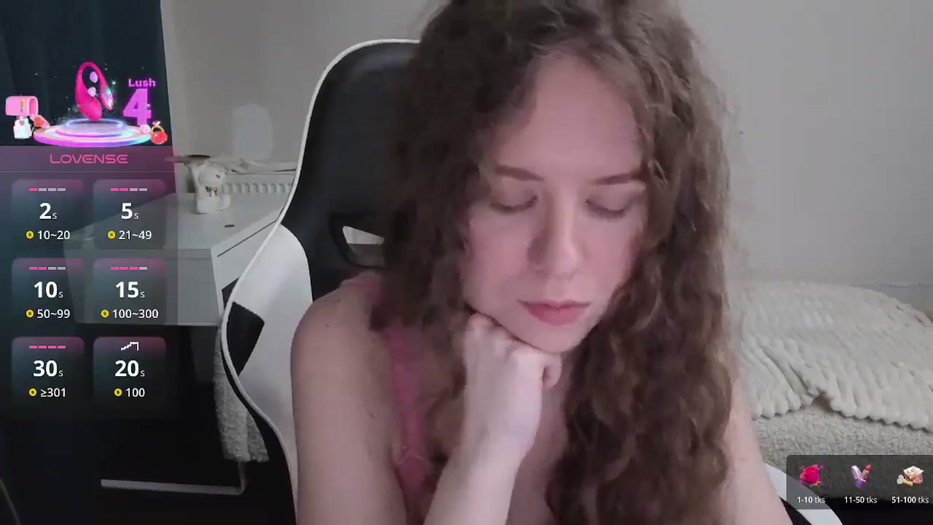 Gallery image thumbnail from BlueFlowerr's myfreecams stream on, 01/30/2026, 22:40 image 3 of 20