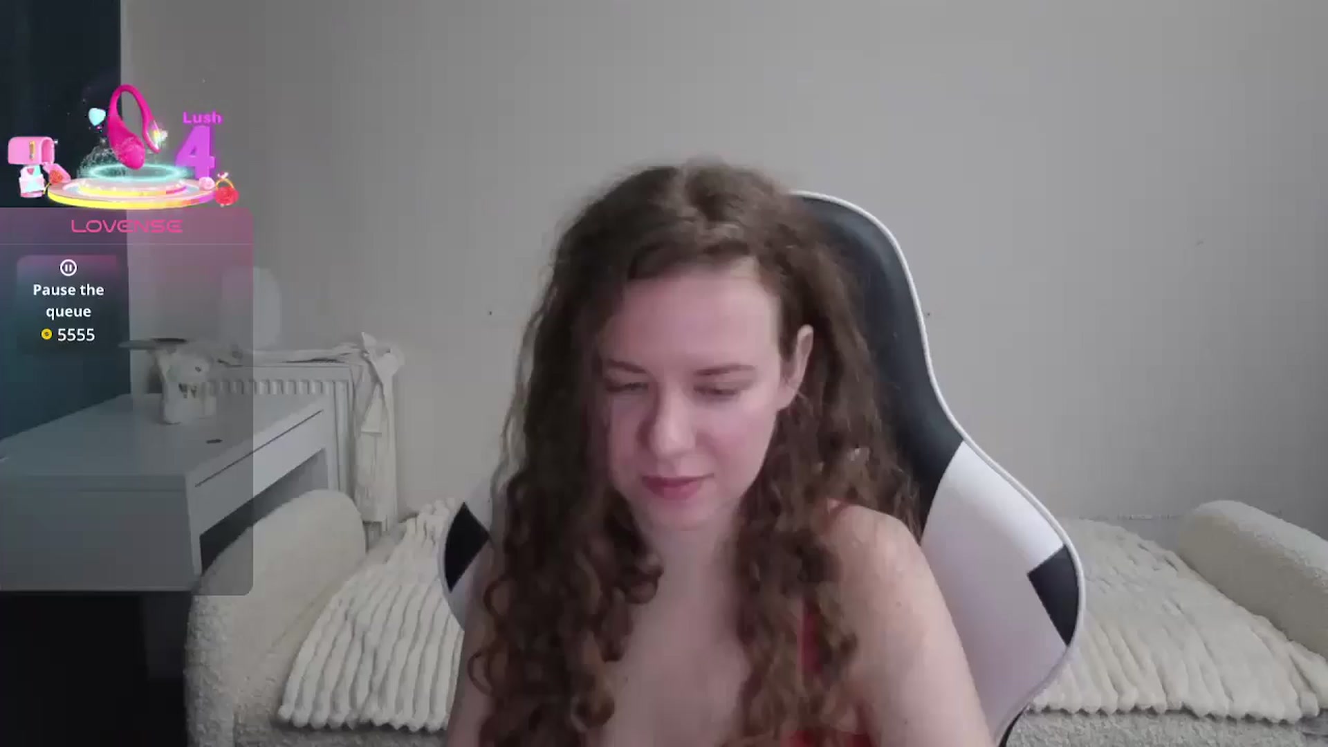 Gallery image thumbnail from BlueFlowerr's myfreecams stream on, 01/31/2026, 19:23 image 4 of 20