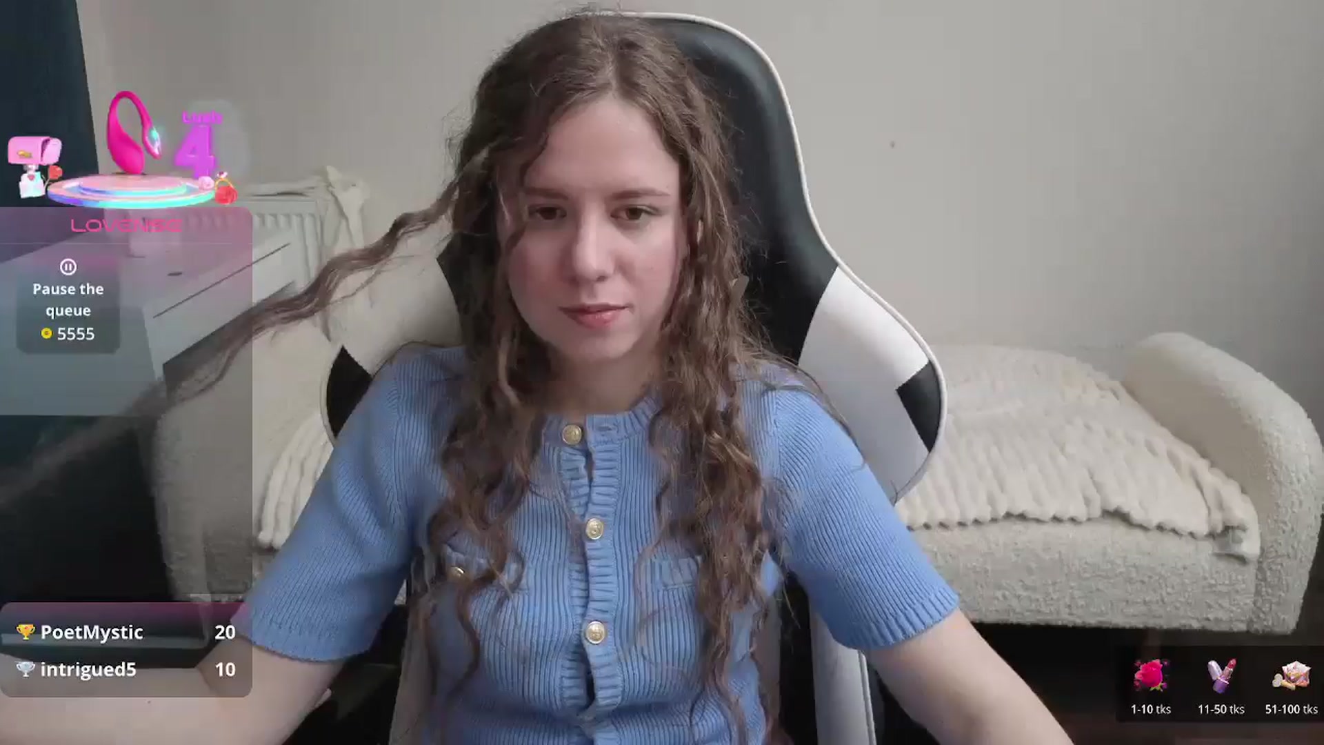 Gallery image thumbnail from BlueFlowerr's myfreecams stream on, 02/01/2026, 20:10 image 9 of 20