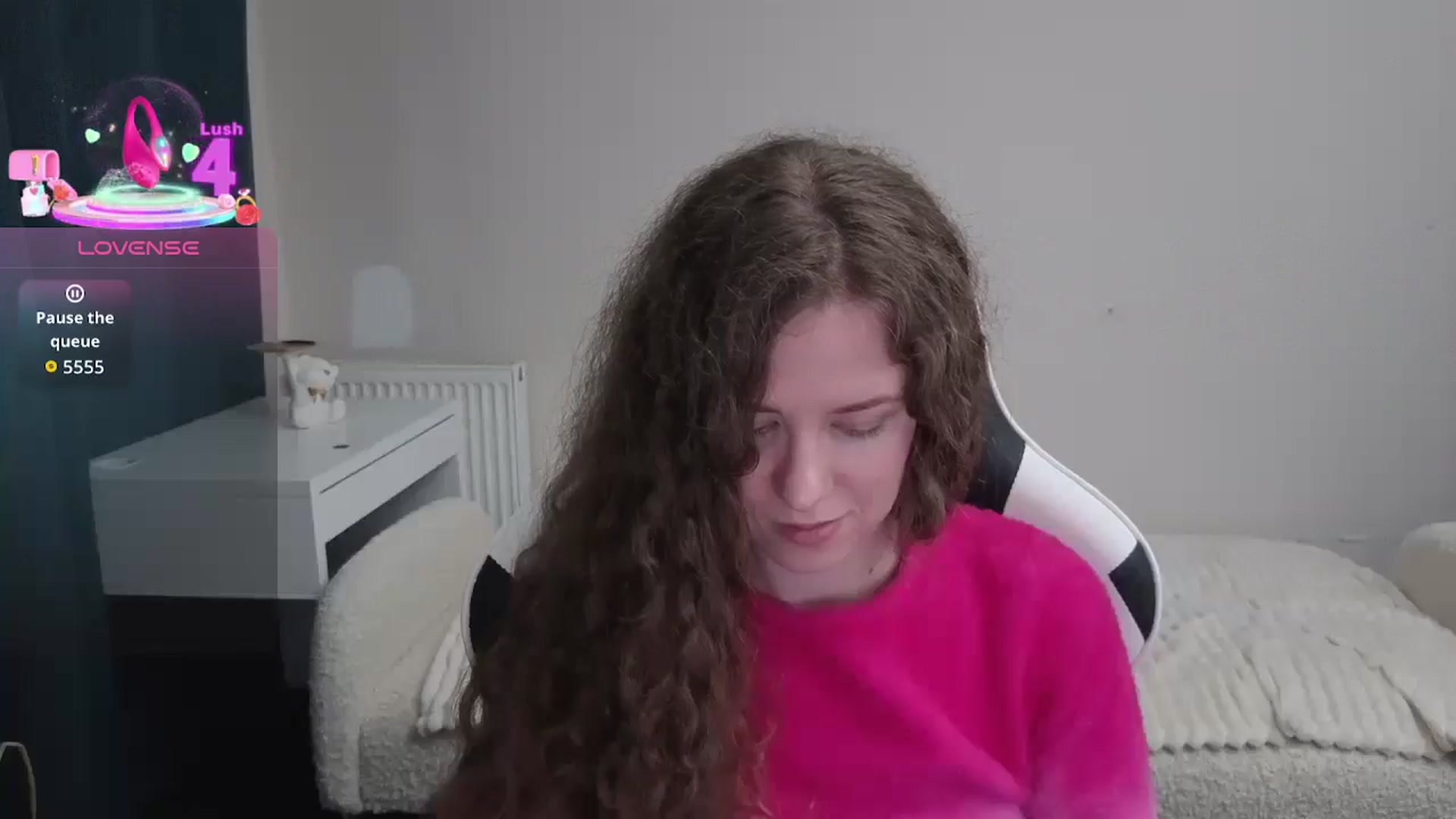 Gallery image thumbnail from BlueFlowerr's myfreecams stream on, 02/05/2026, 20:32 image 12 of 20