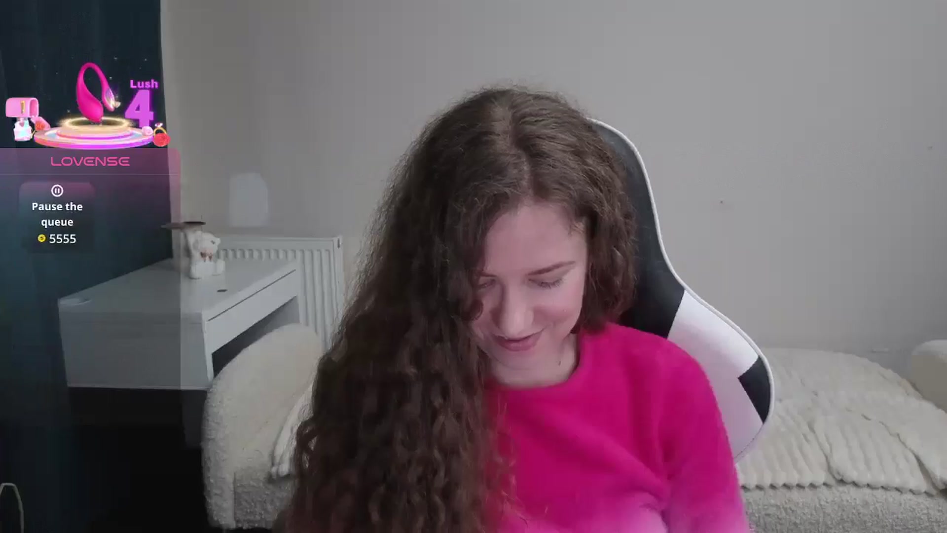 Gallery image thumbnail from BlueFlowerr's myfreecams stream on, 02/05/2026, 20:32 image 13 of 20