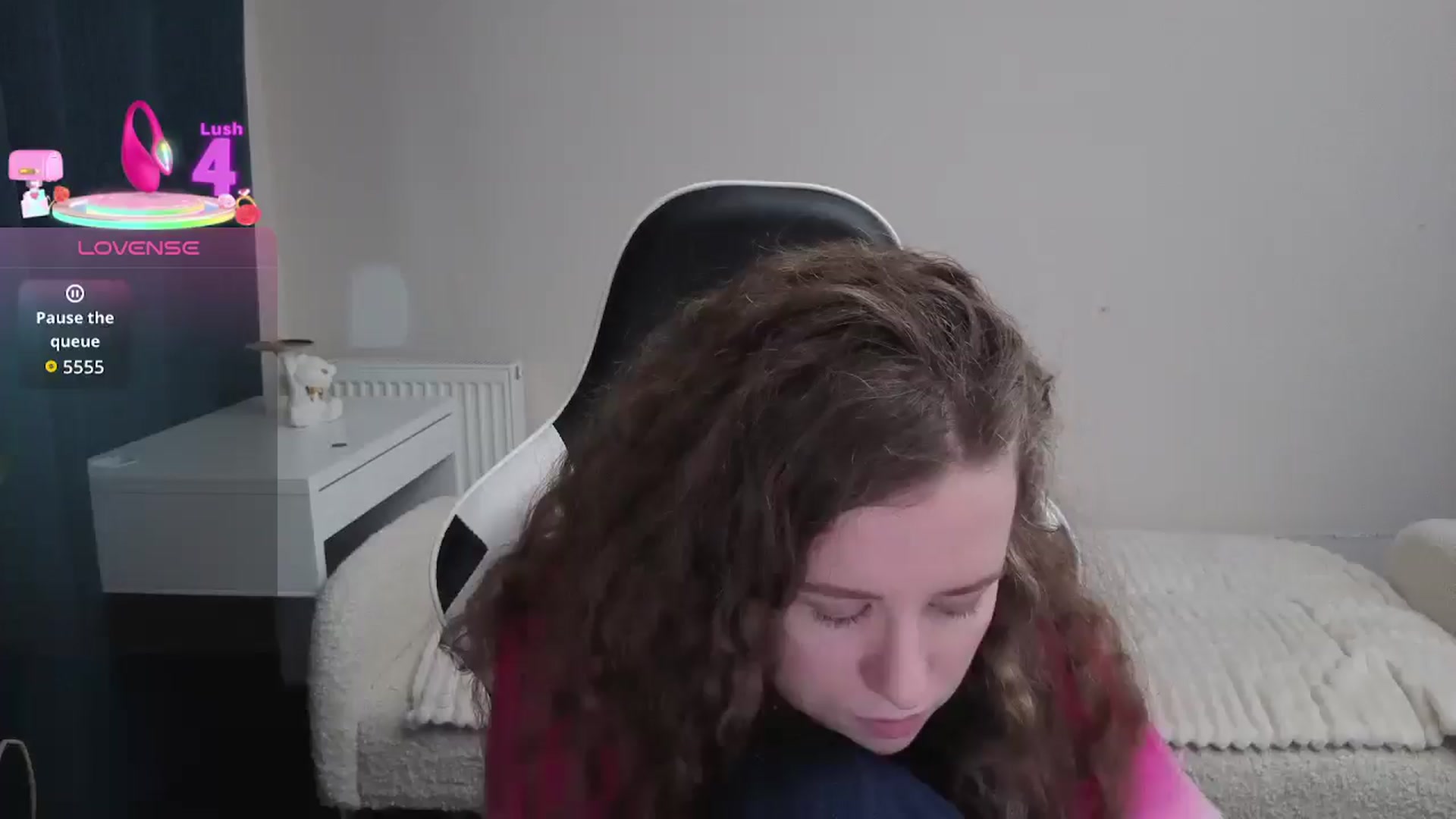 Gallery image thumbnail from BlueFlowerr's myfreecams stream on, 02/06/2026, 24:00 image 1 of 20