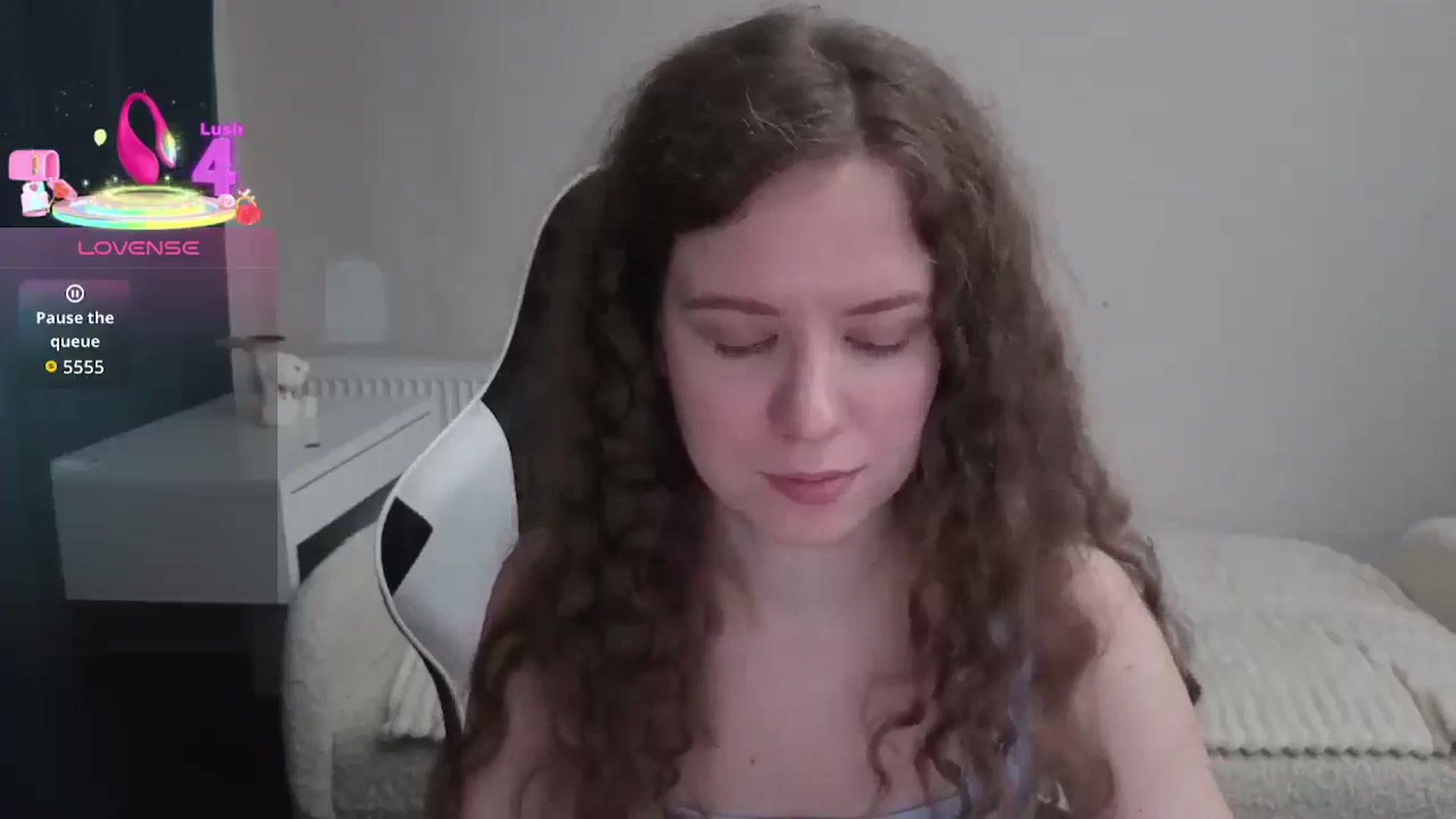 Gallery image thumbnail from BlueFlowerr's myfreecams stream on, 02/06/2026, 18:24 image 12 of 20