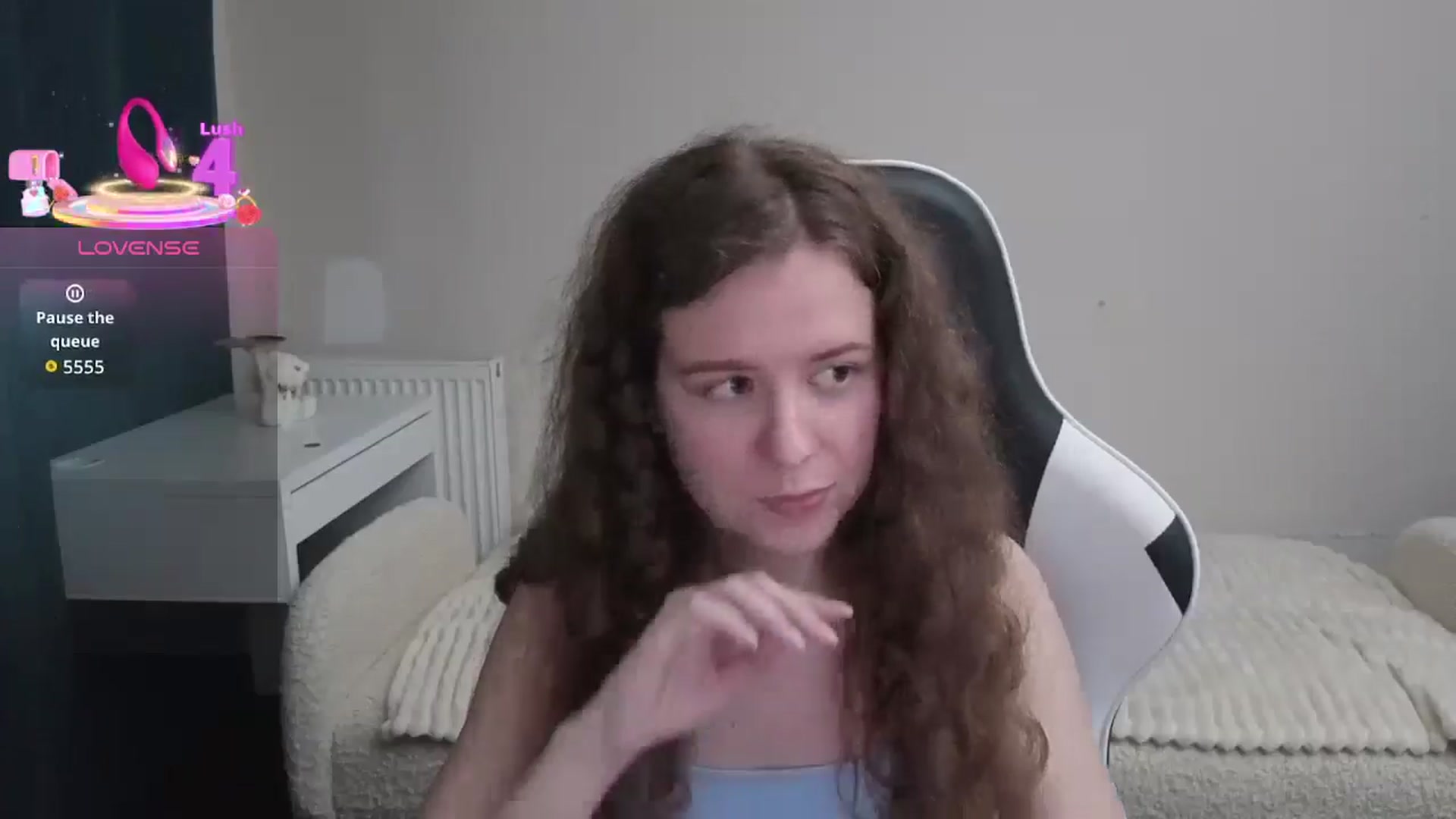Gallery image thumbnail from BlueFlowerr's myfreecams stream on, 02/06/2026, 19:58 image 3 of 20