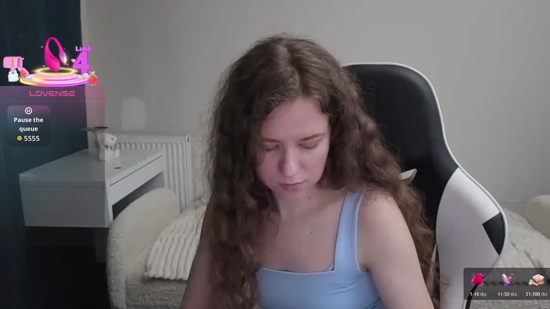 Gallery image thumbnail from BlueFlowerr's myfreecams stream on, 02/06/2026, 19:58 image 11 of 20