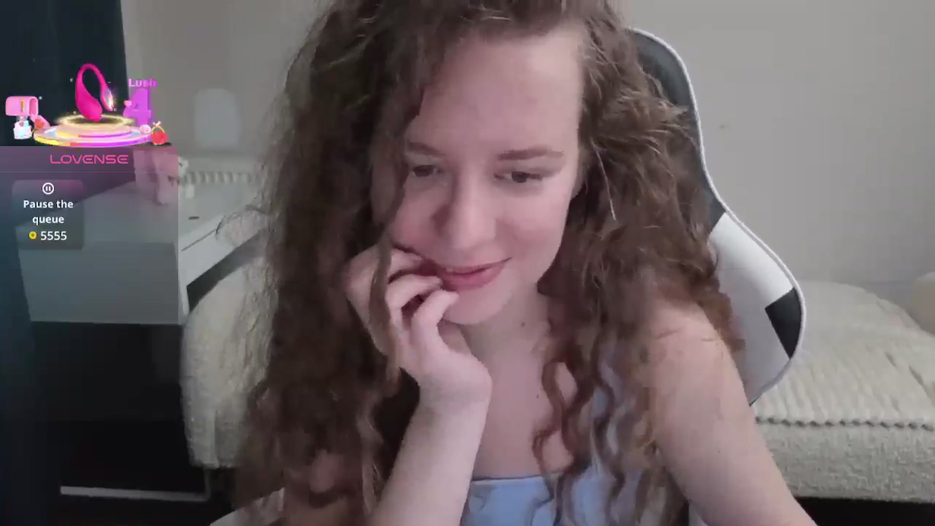 Gallery image thumbnail from BlueFlowerr's myfreecams stream on, 02/07/2026, 24:05 image 5 of 20