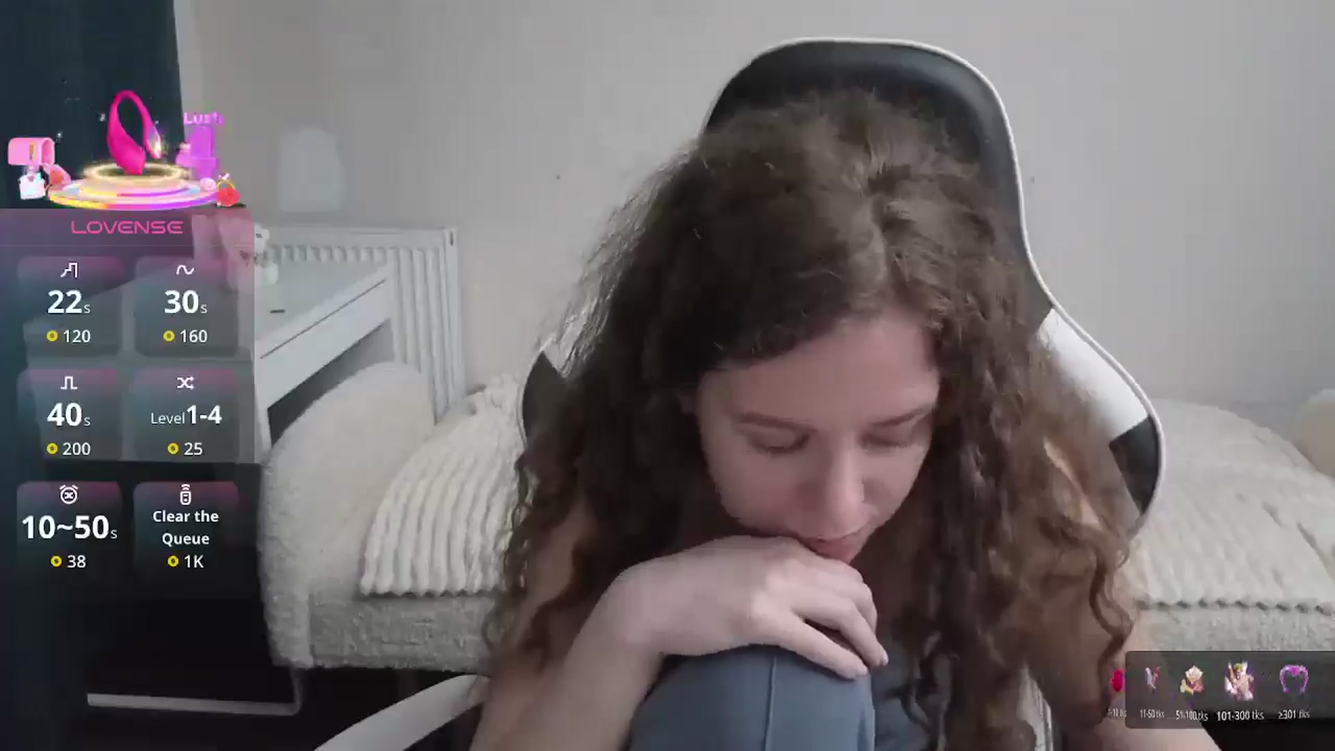 Gallery image thumbnail from BlueFlowerr's myfreecams stream on, 02/07/2026, 24:05 image 3 of 20