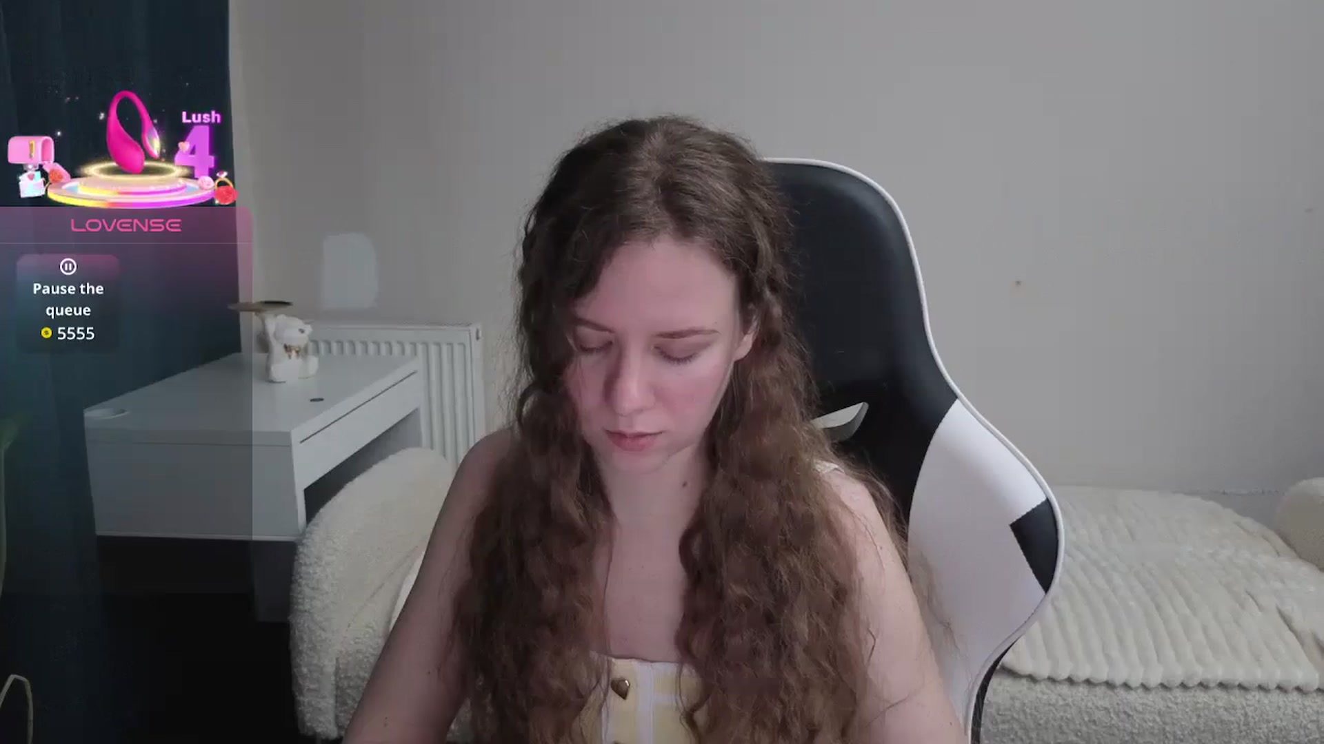 Gallery image thumbnail from BlueFlowerr's myfreecams stream on, 02/07/2026, 20:51 image 6 of 20