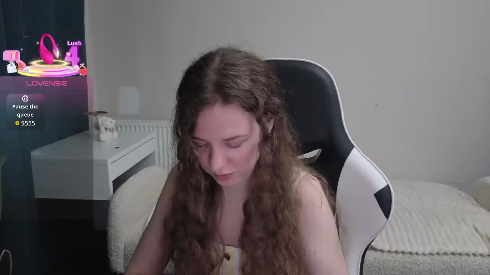 Gallery image thumbnail from BlueFlowerr's myfreecams stream on, 02/07/2026, 20:51 image 7 of 20