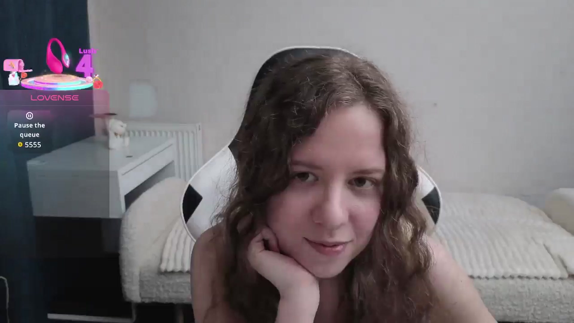 Gallery image thumbnail from BlueFlowerr's myfreecams stream on, 02/07/2026, 21:56 image 20 of 20