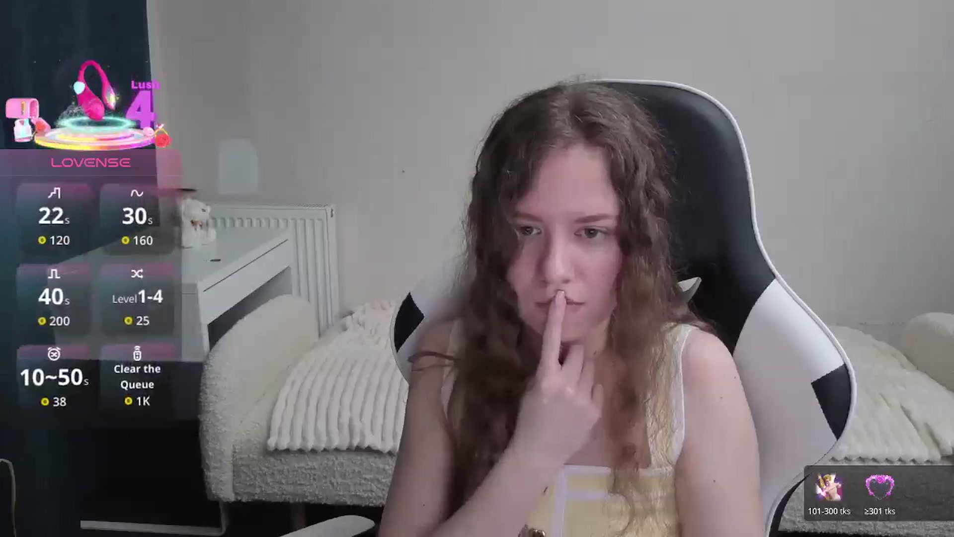 Gallery image thumbnail from BlueFlowerr's myfreecams stream on, 02/07/2026, 21:56 image 17 of 20
