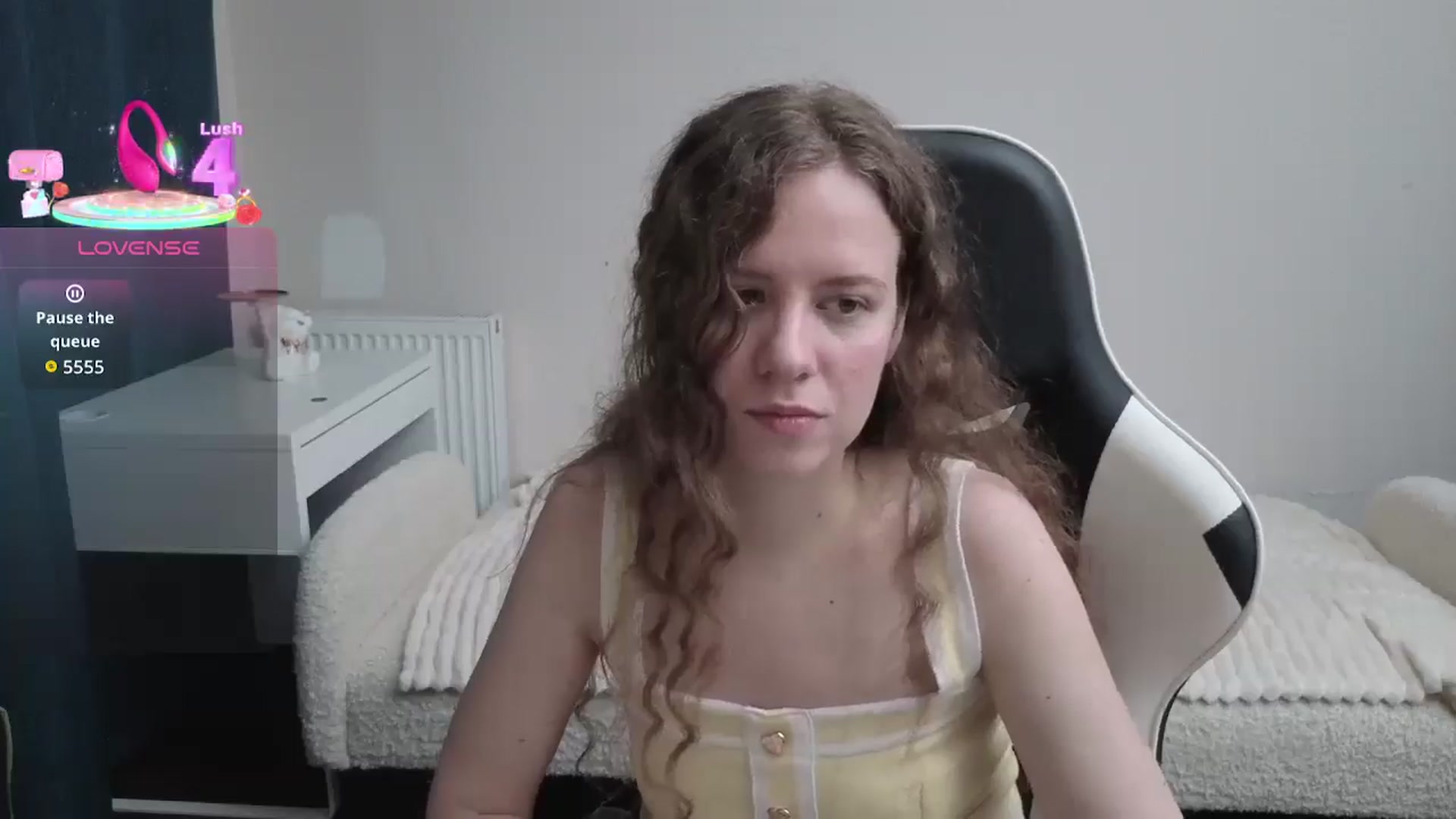 Gallery image thumbnail from BlueFlowerr's myfreecams stream on, 02/07/2026, 22:47 image 5 of 20