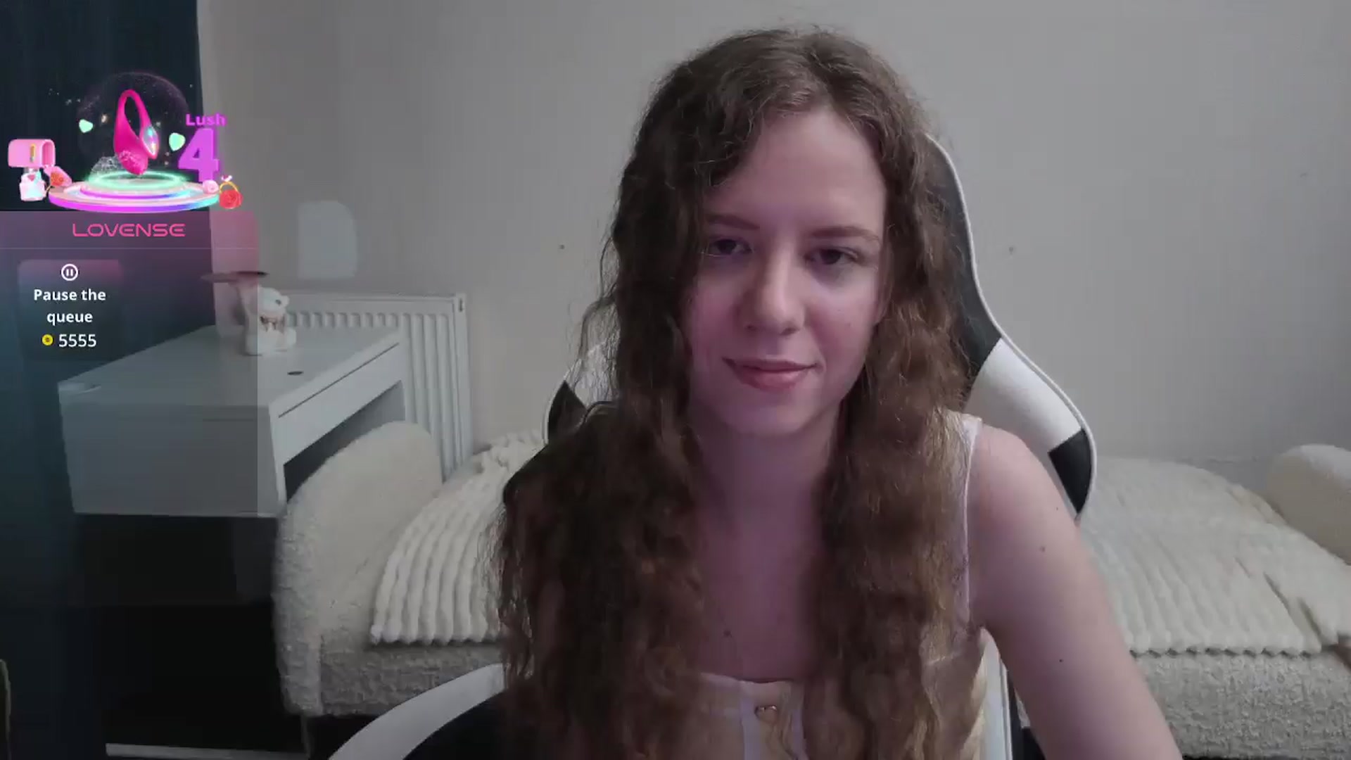 Gallery image thumbnail from BlueFlowerr's myfreecams stream on, 02/08/2026, 24:00 image 2 of 20