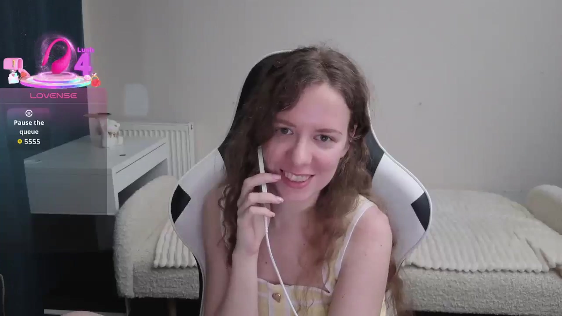 Gallery image thumbnail from BlueFlowerr's myfreecams stream on, 02/08/2026, 01:04 image 9 of 20