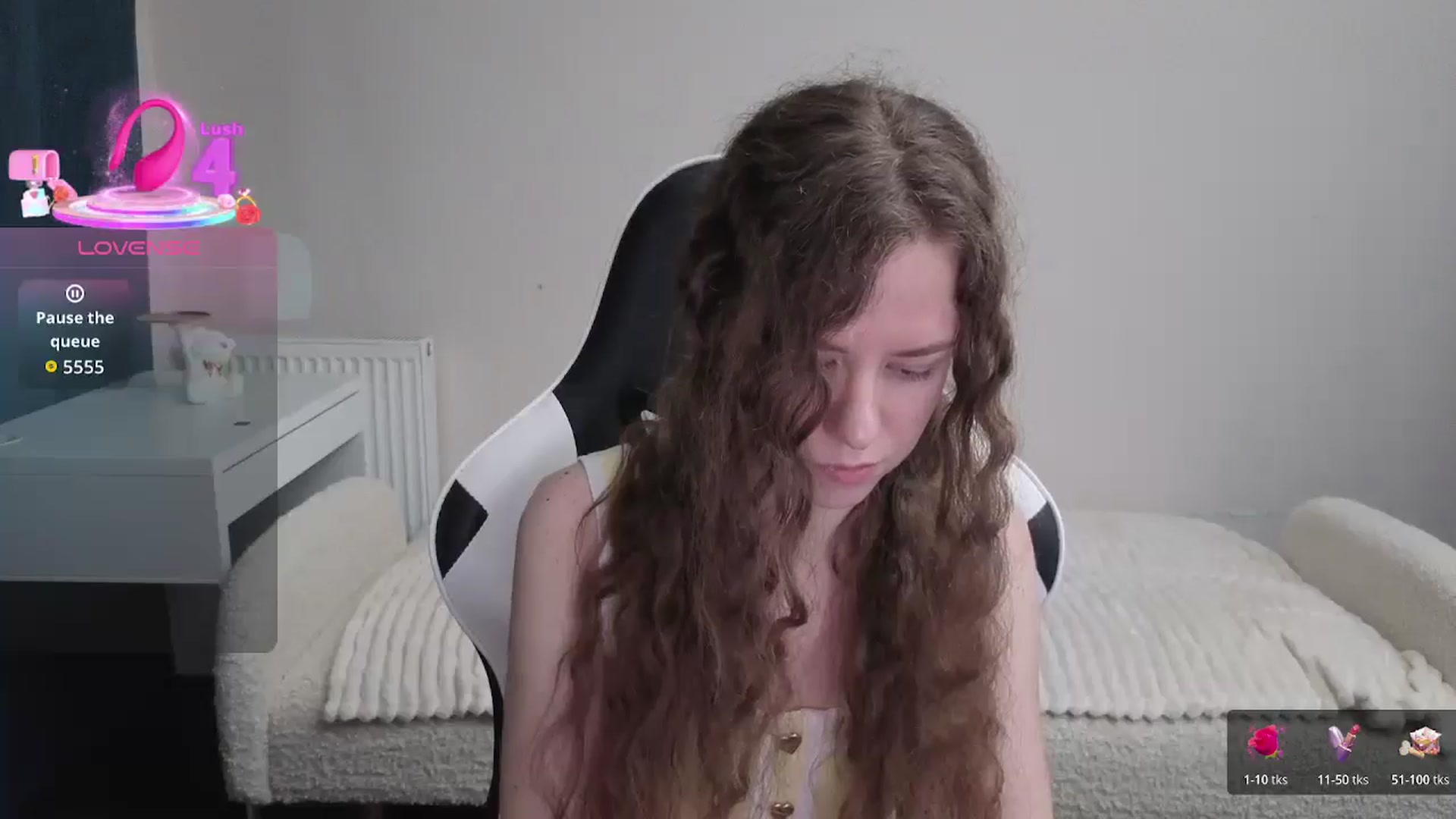 Gallery image thumbnail from BlueFlowerr's myfreecams stream on, 02/08/2026, 01:04 image 20 of 20