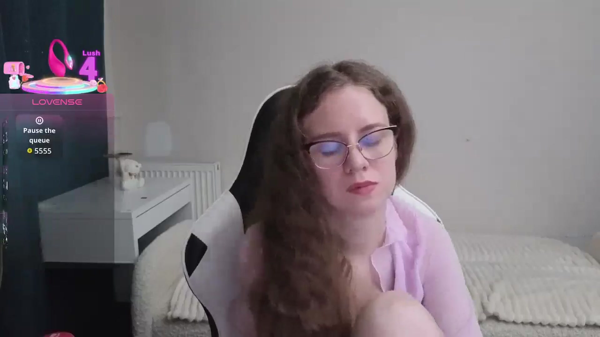 Gallery image thumbnail from BlueFlowerr's myfreecams stream on, 02/08/2026, 19:54 image 11 of 20