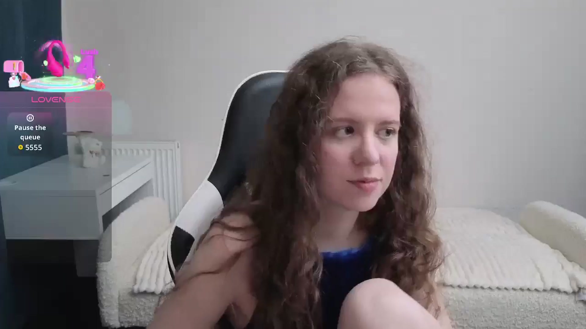 Gallery image thumbnail from BlueFlowerr's myfreecams stream on, 02/09/2026, 22:51 image 7 of 20