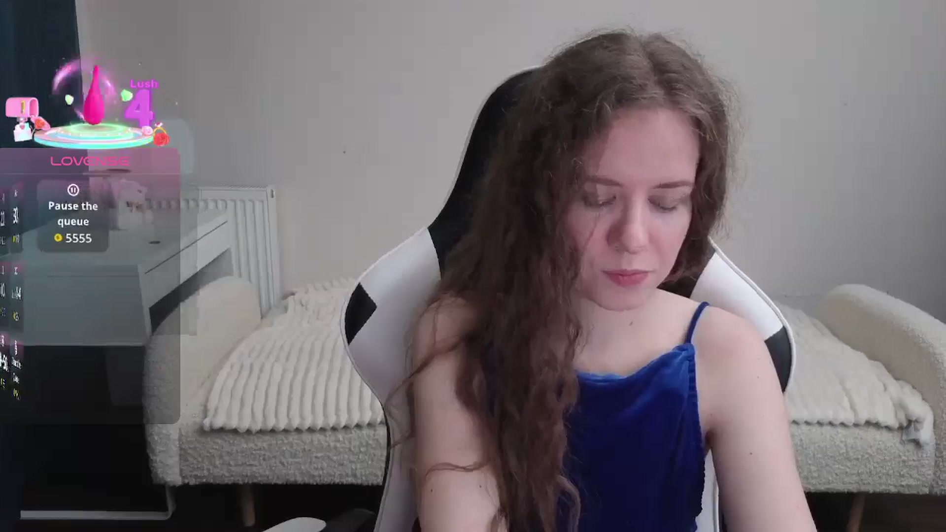 Gallery image thumbnail from BlueFlowerr's myfreecams stream on, 02/09/2026, 22:51 image 11 of 20