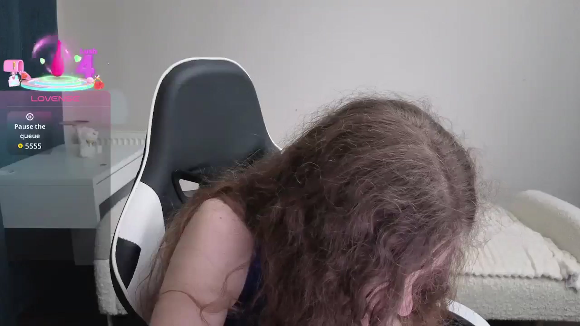 Gallery image thumbnail from BlueFlowerr's myfreecams stream on, 02/09/2026, 22:51 image 5 of 20