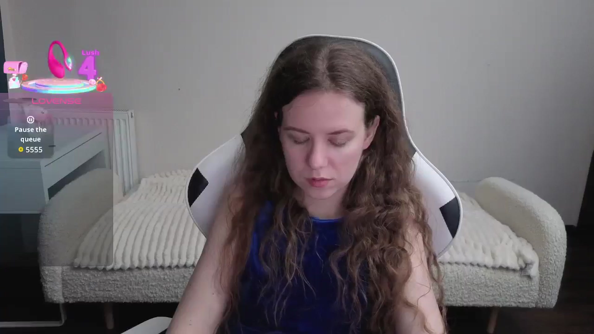 Gallery image thumbnail from BlueFlowerr's myfreecams stream on, 02/10/2026, 02:58 image 19 of 20