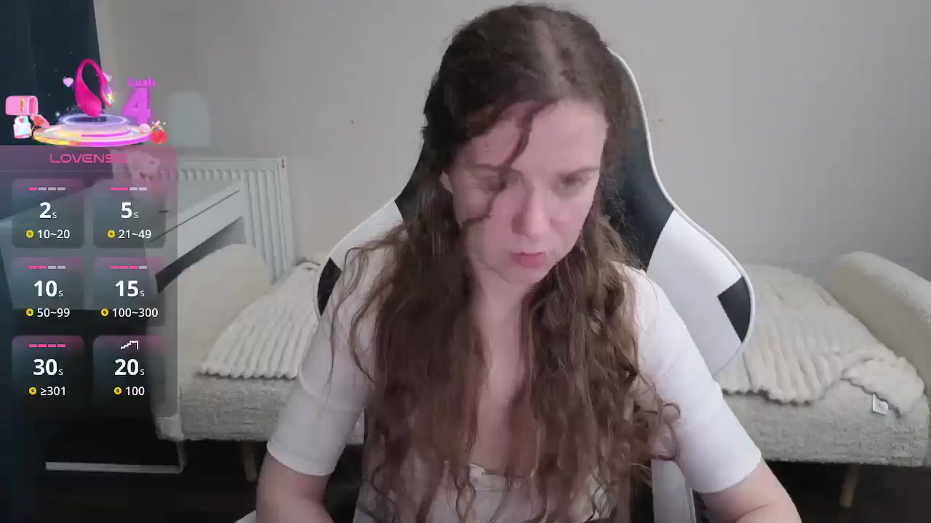 Gallery image thumbnail from BlueFlowerr's myfreecams stream on, 02/11/2026, 19:41 image 2 of 20