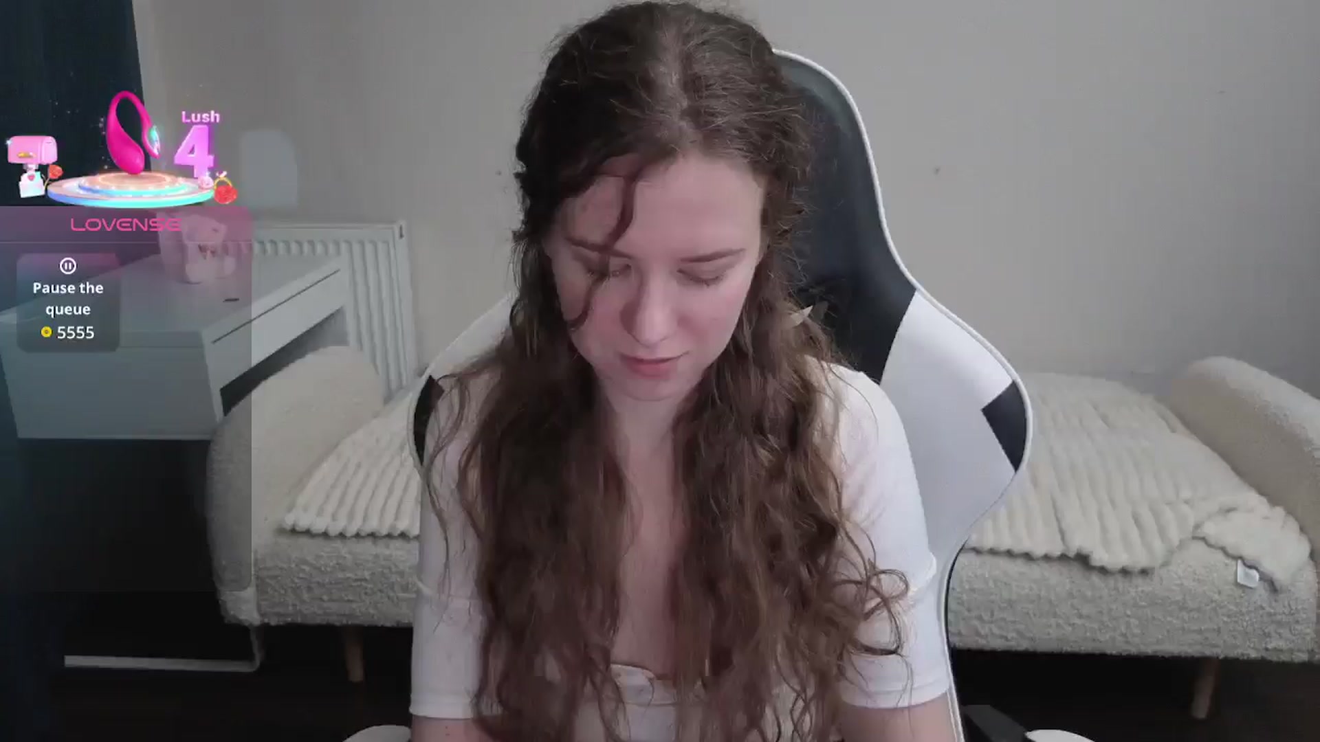 Gallery image thumbnail from BlueFlowerr's myfreecams stream on, 02/11/2026, 19:41 image 1 of 20