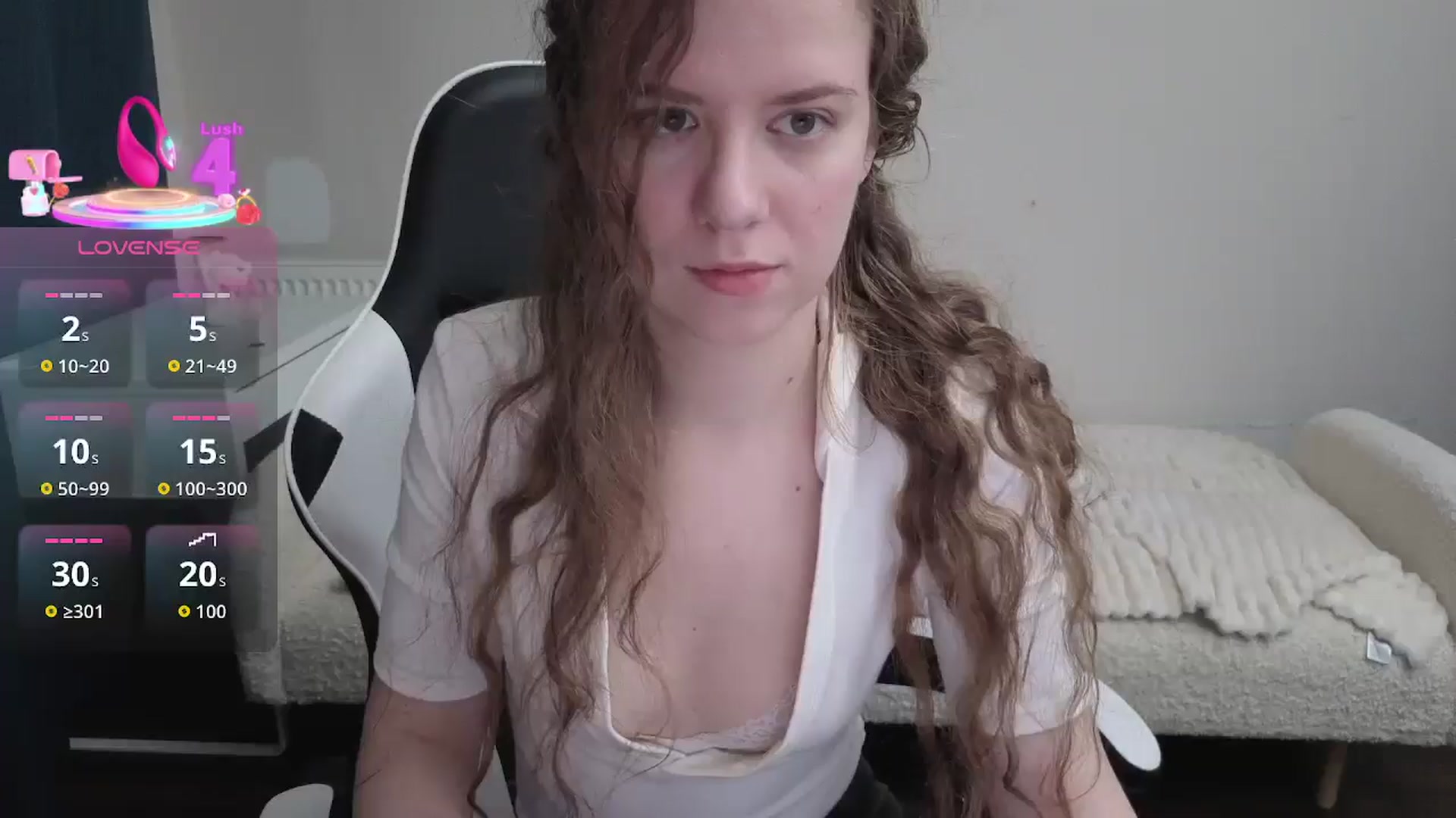 Gallery image thumbnail from BlueFlowerr's myfreecams stream on, 02/11/2026, 20:17 image 1 of 20