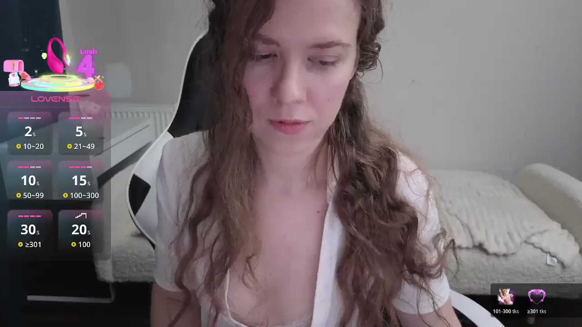 Gallery image thumbnail from BlueFlowerr's myfreecams stream on, 02/11/2026, 20:17 image 8 of 20