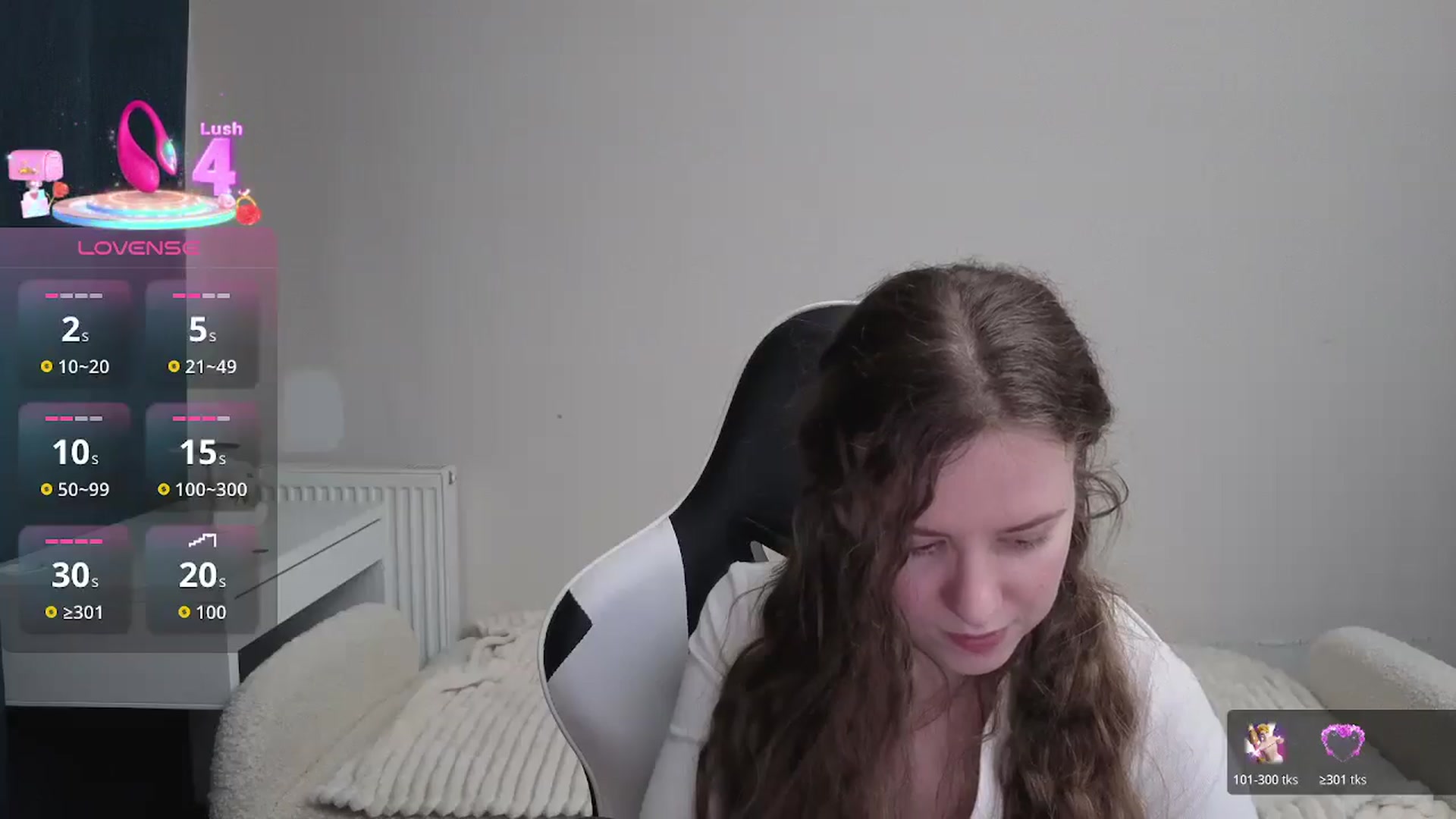 Gallery image thumbnail from BlueFlowerr's myfreecams stream on, 02/11/2026, 23:31 image 10 of 20