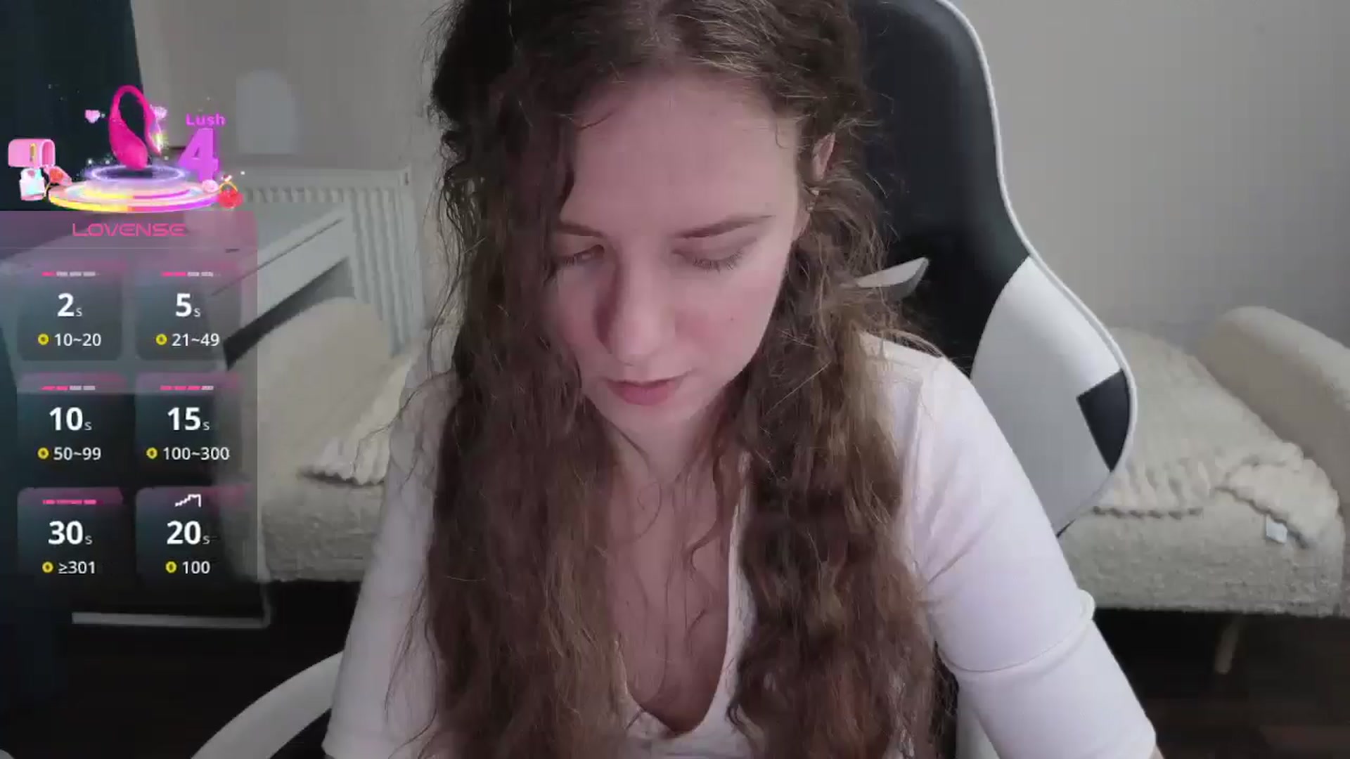Gallery image thumbnail from BlueFlowerr's myfreecams stream on, 02/11/2026, 23:31 image 8 of 20