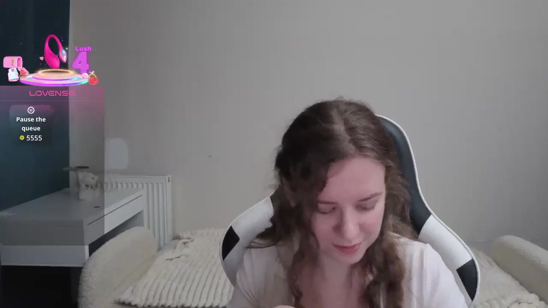 Gallery image thumbnail from BlueFlowerr's myfreecams stream on, 02/12/2026, 24:00 image 7 of 20
