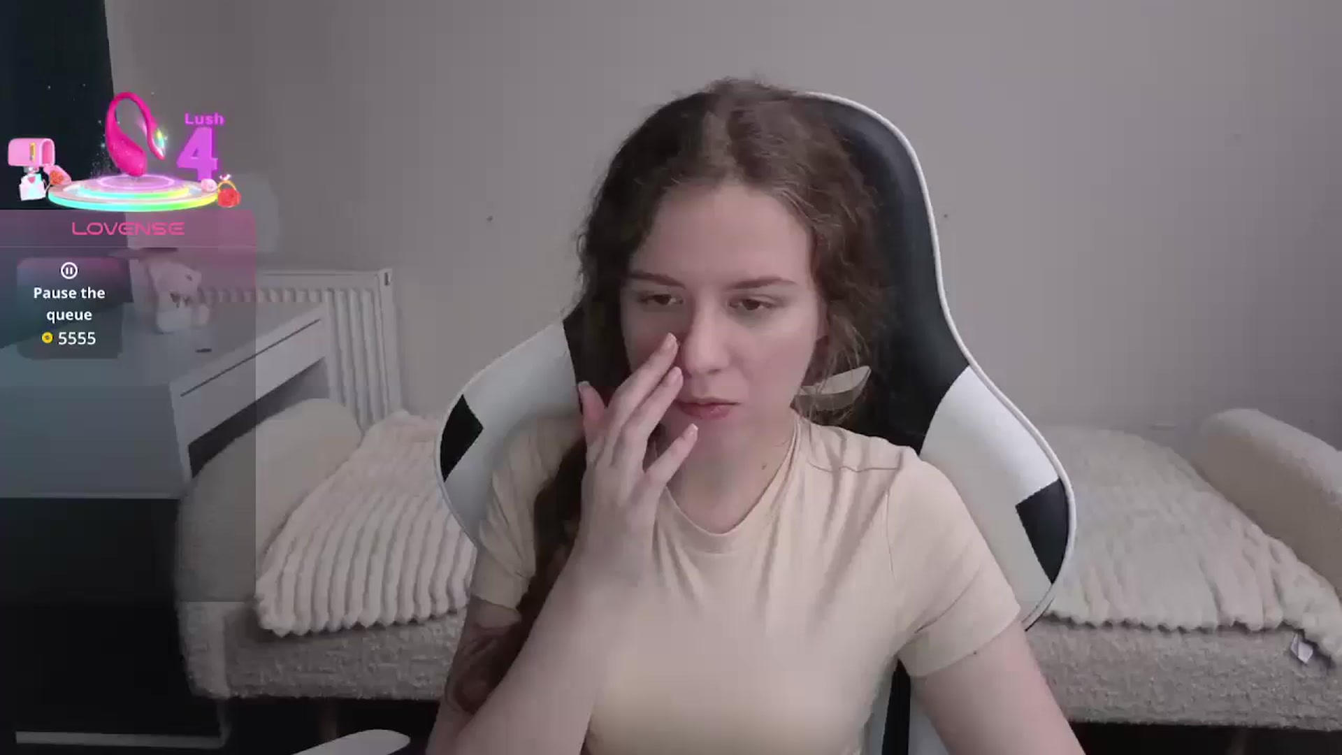 Gallery image thumbnail from BlueFlowerr's myfreecams stream on, 02/12/2026, 22:04 image 6 of 20