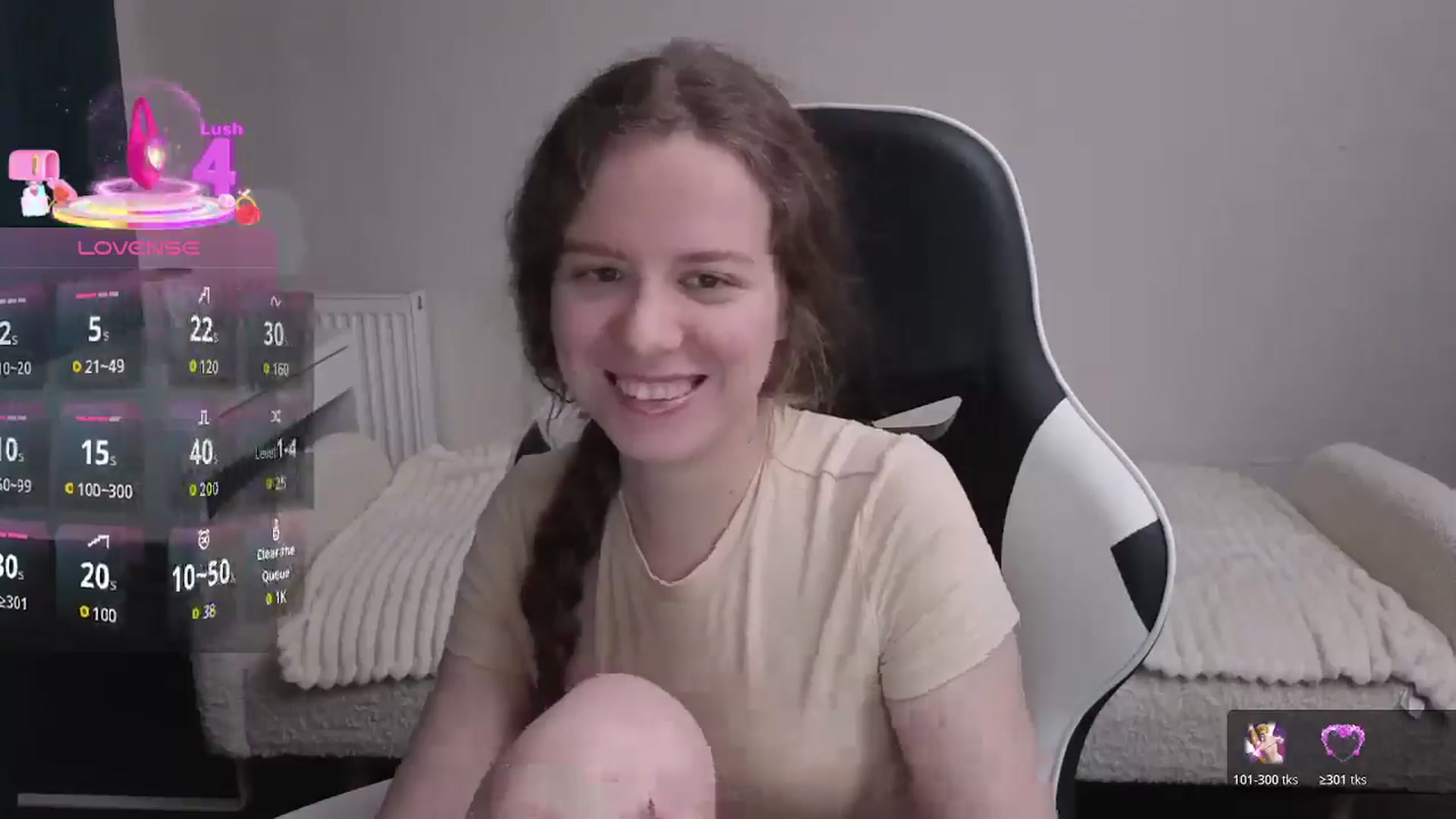 Gallery image thumbnail from BlueFlowerr's myfreecams stream on, 02/12/2026, 22:04 image 14 of 20