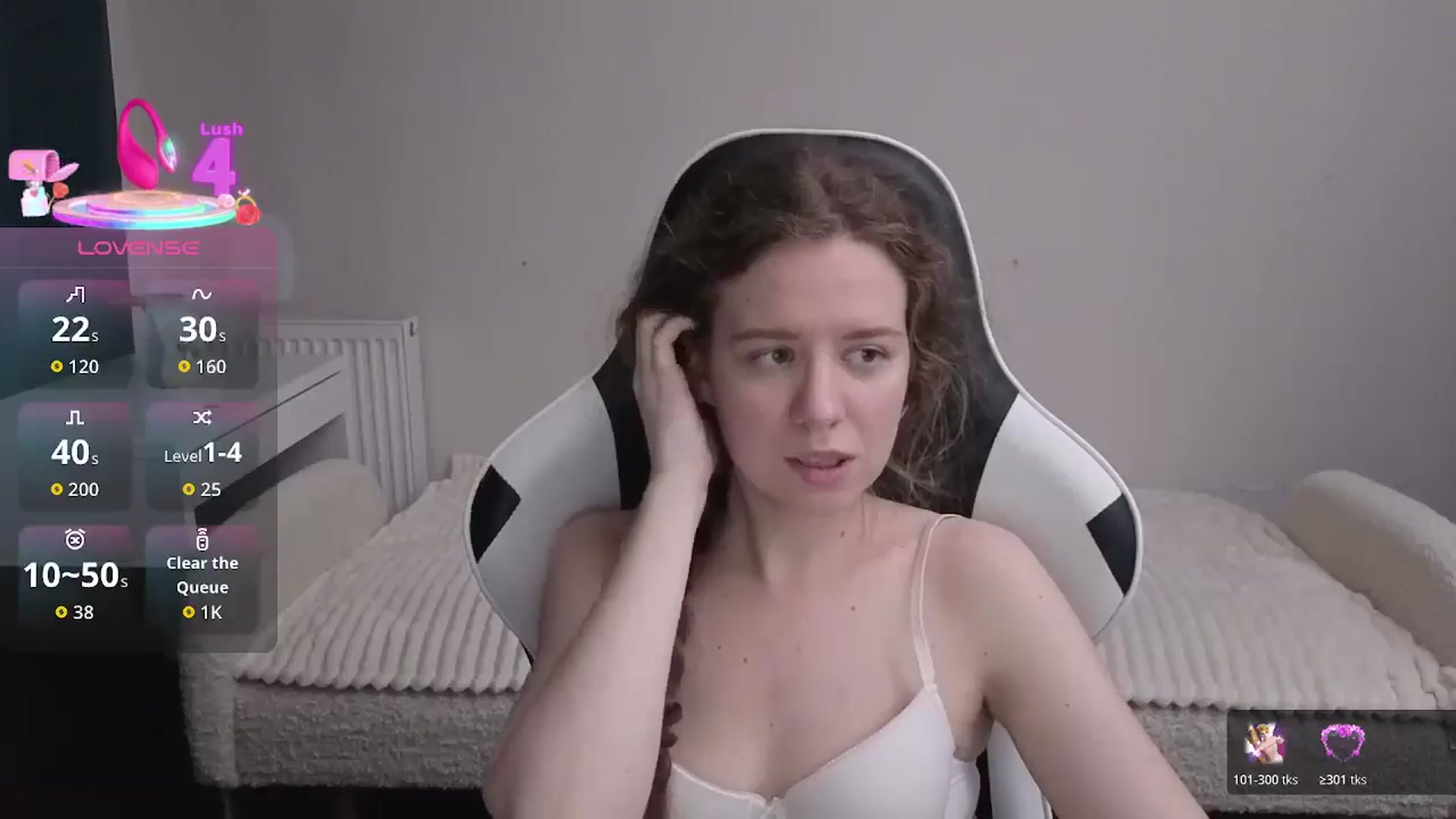 Gallery image thumbnail from BlueFlowerr's myfreecams stream on, 02/12/2026, 23:47 image 13 of 20