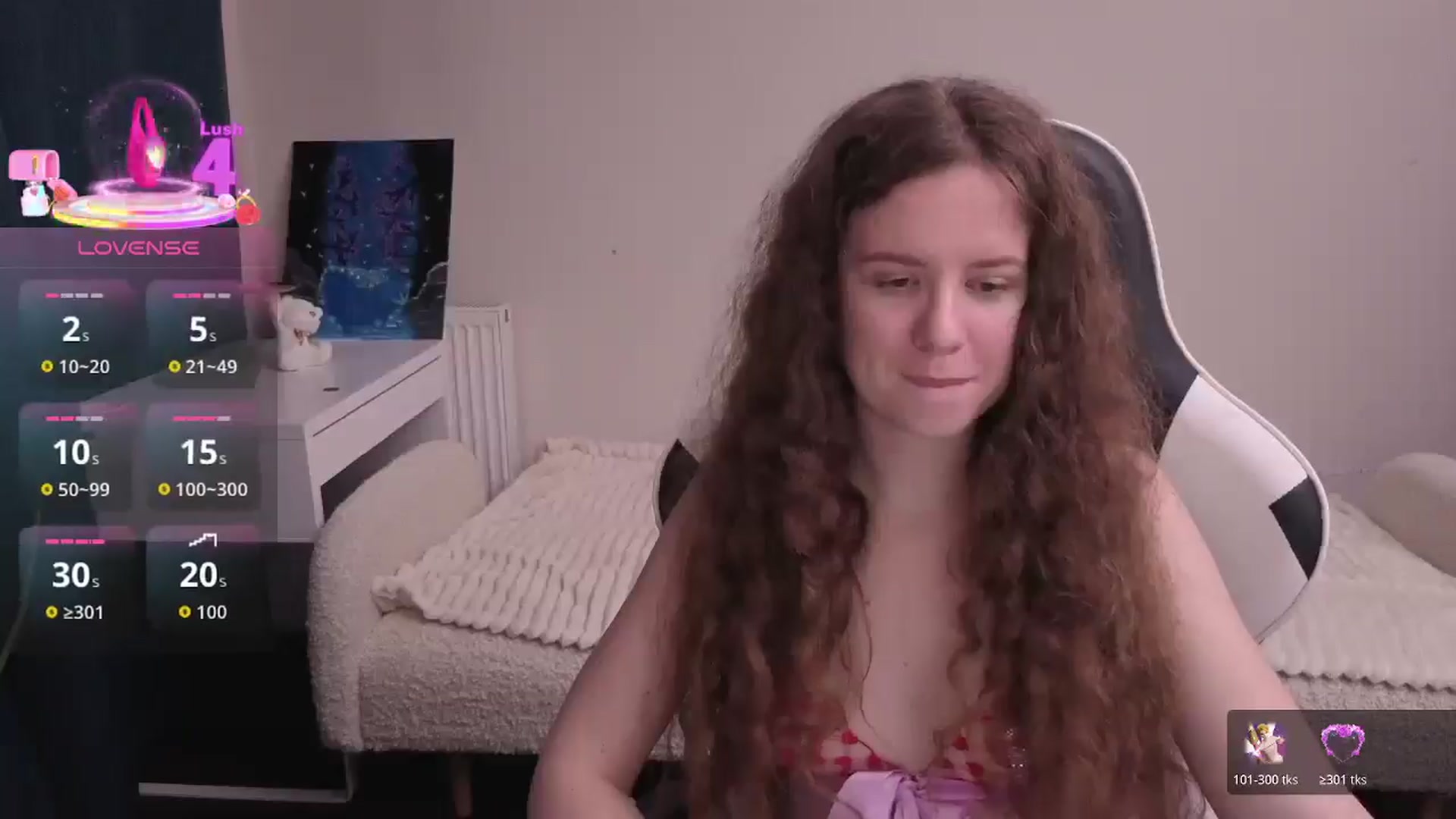 Gallery image thumbnail from BlueFlowerr's myfreecams stream on, 02/14/2026, 24:15 image 14 of 20