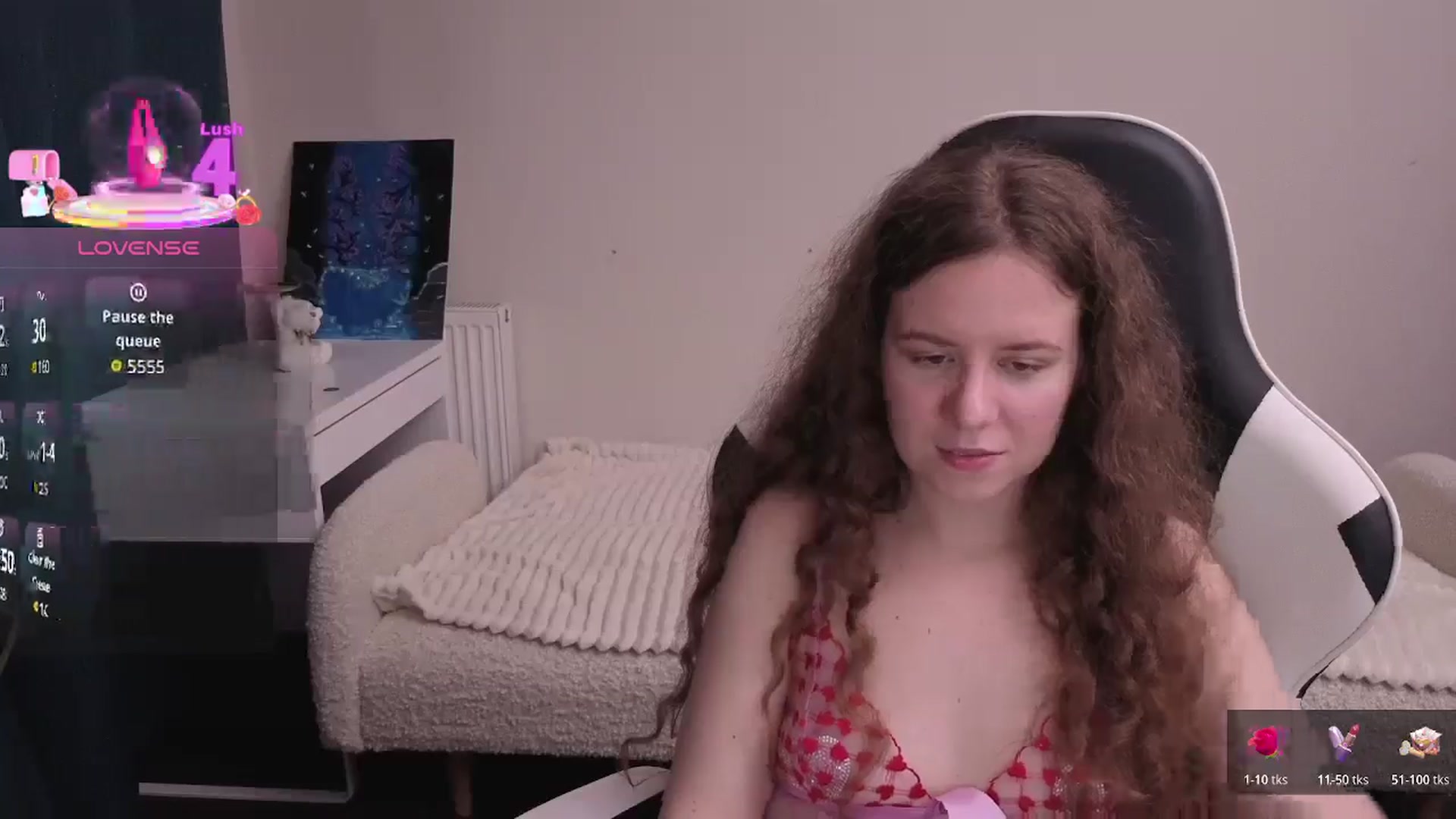 Gallery image thumbnail from BlueFlowerr's myfreecams stream on, 02/14/2026, 24:15 image 10 of 20