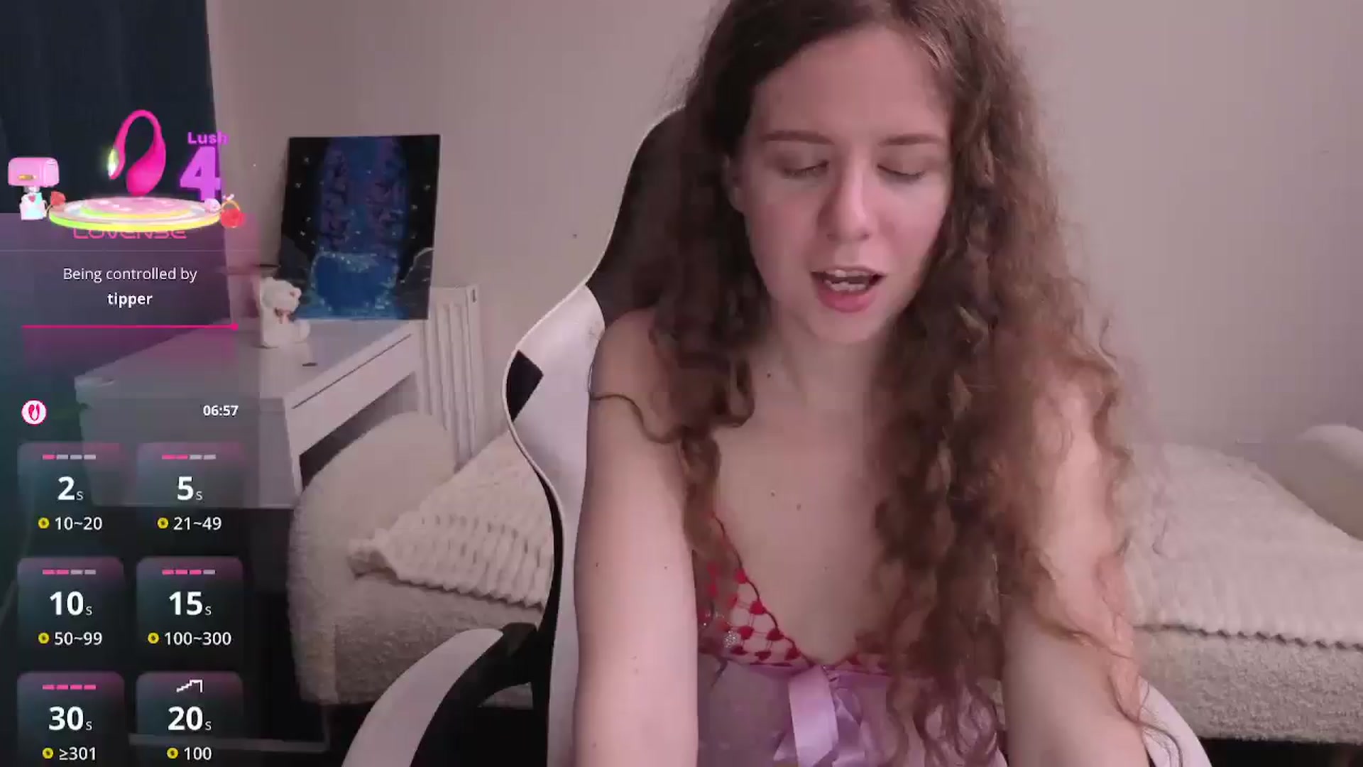 Gallery image thumbnail from BlueFlowerr's myfreecams stream on, 02/14/2026, 24:15 image 1 of 20