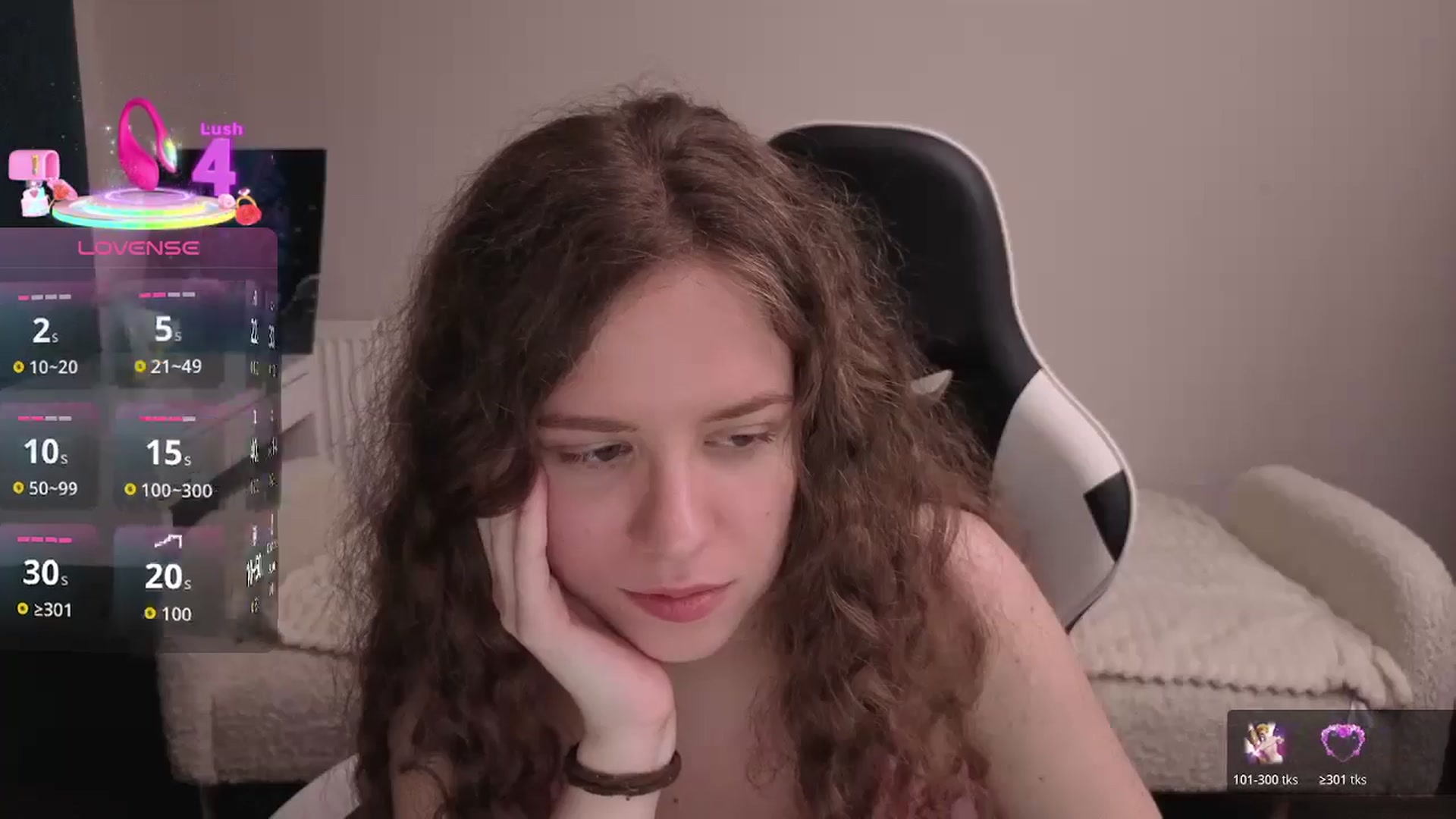 Gallery image thumbnail from BlueFlowerr's myfreecams stream on, 02/14/2026, 02:08 image 17 of 20