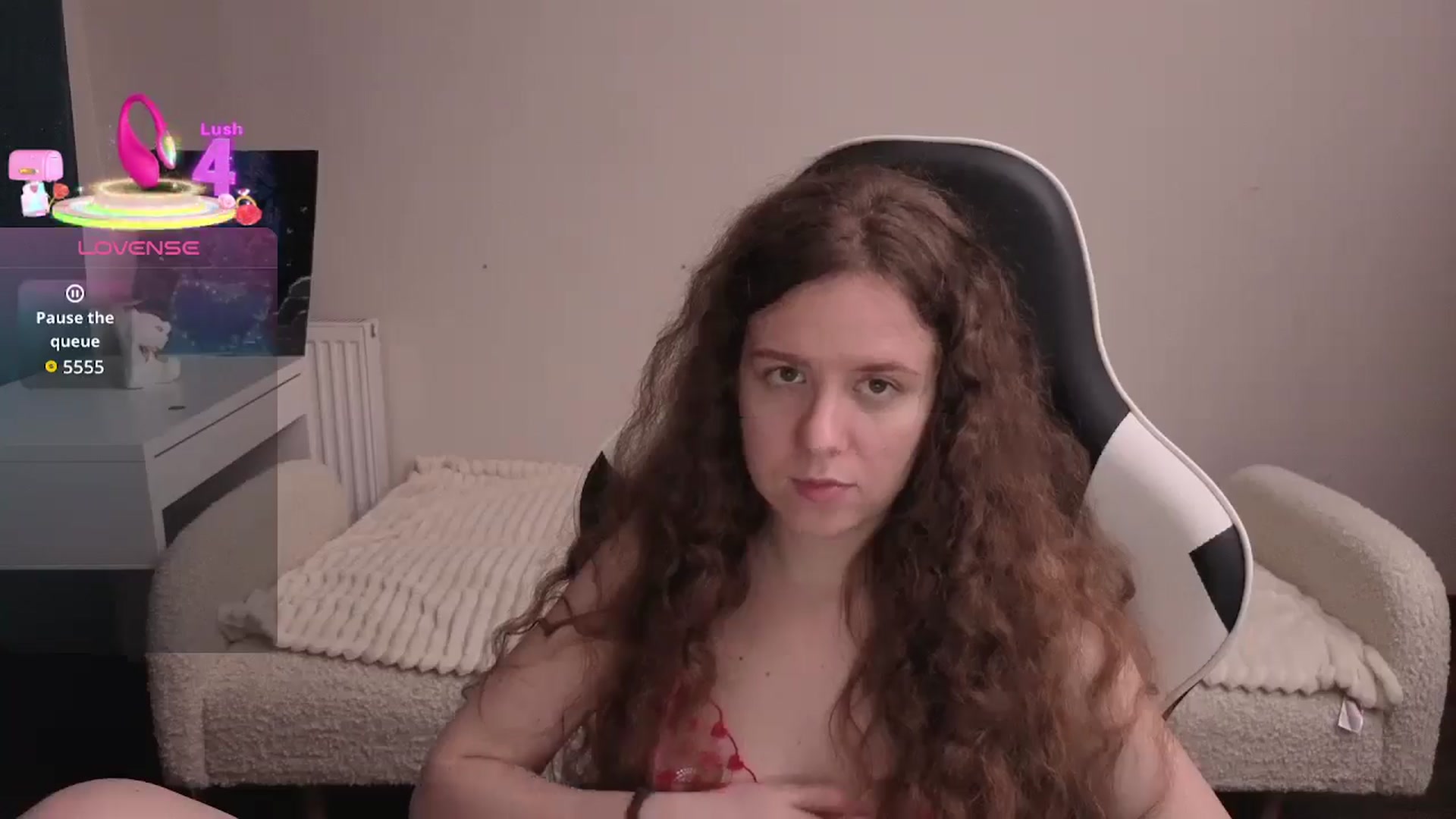 Gallery image thumbnail from BlueFlowerr's myfreecams stream on, 02/14/2026, 02:08 image 7 of 20