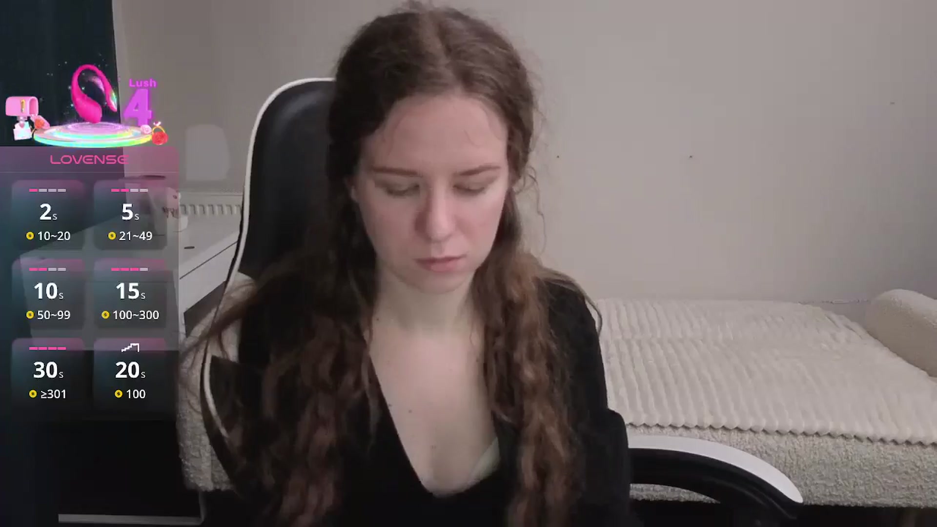 Gallery image thumbnail from BlueFlowerr's myfreecams stream on, 02/15/2026, 19:52 image 6 of 20