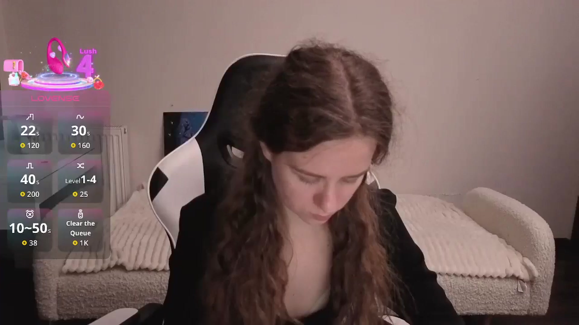 Gallery image thumbnail from BlueFlowerr's myfreecams stream on, 02/15/2026, 22:17 image 4 of 20
